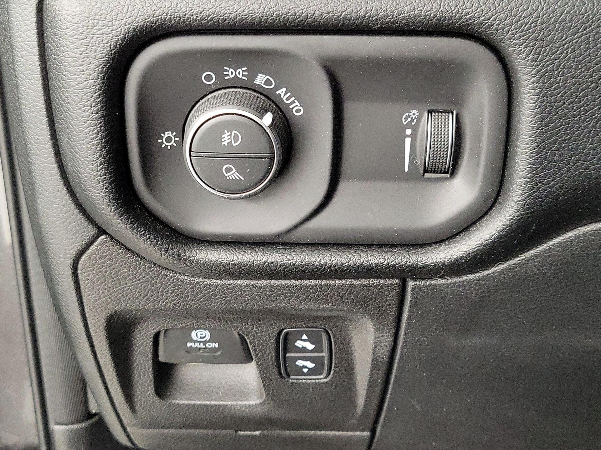 Thumbnail: 2022 RAM 1500 - 13