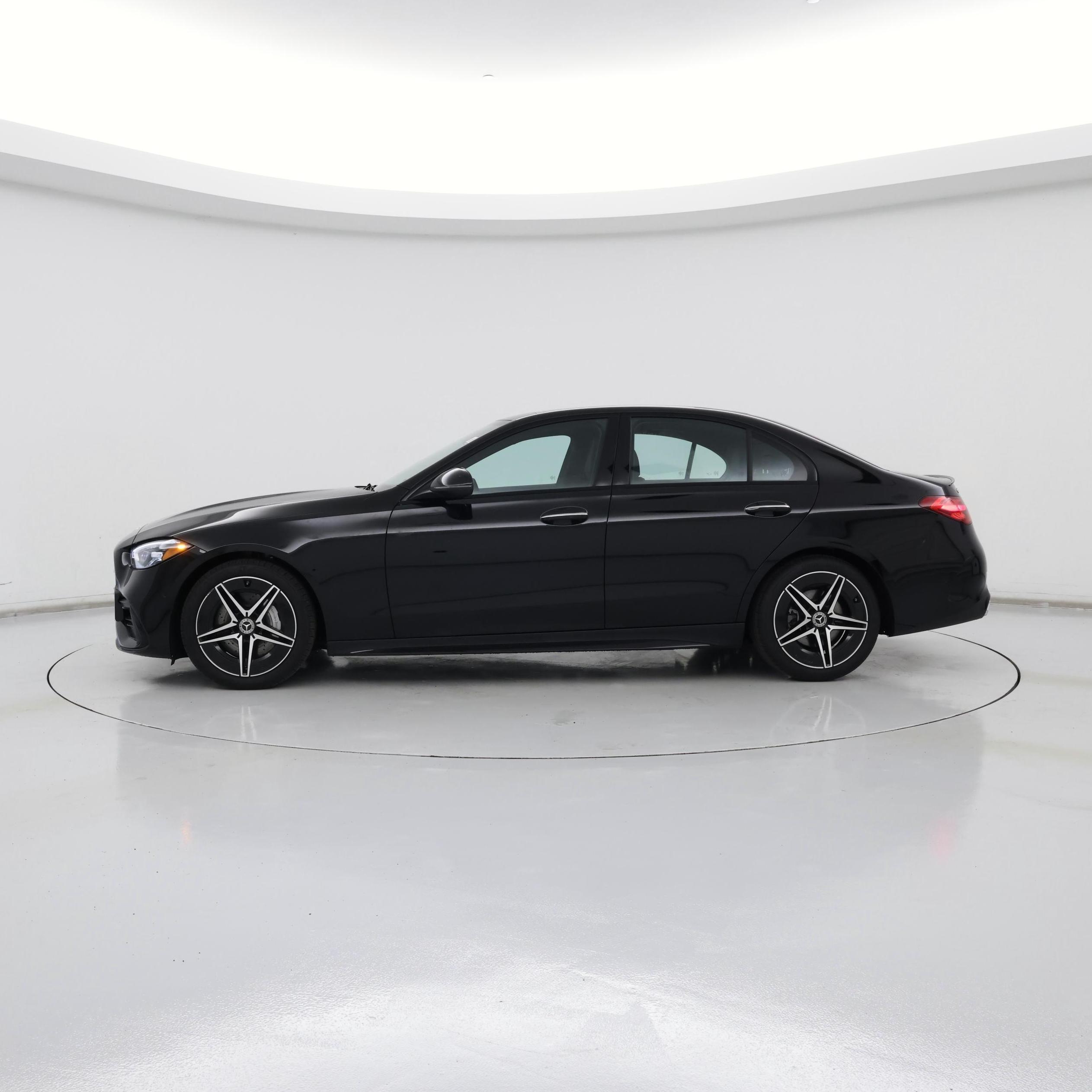 Thumbnail: 2025 Mercedes-Benz C-Class - 3