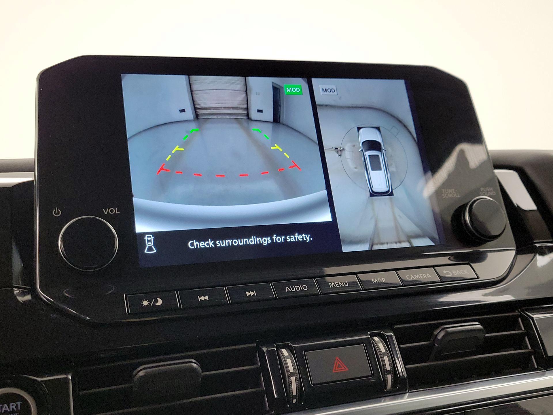 Thumbnail: 2023 Nissan Pathfinder - 15