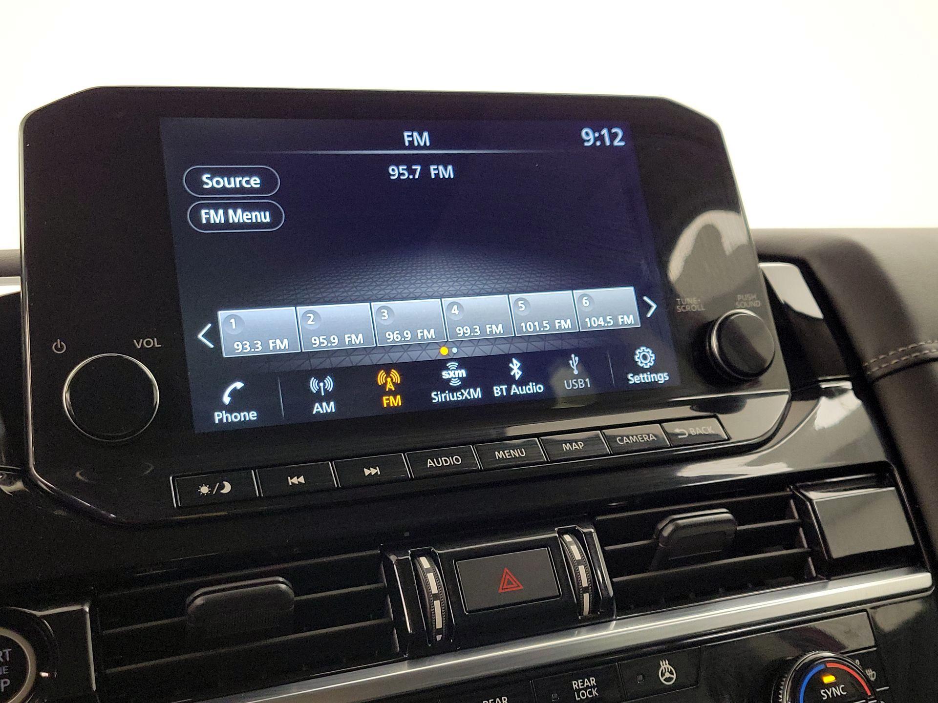 Thumbnail: 2023 Nissan Pathfinder - 16