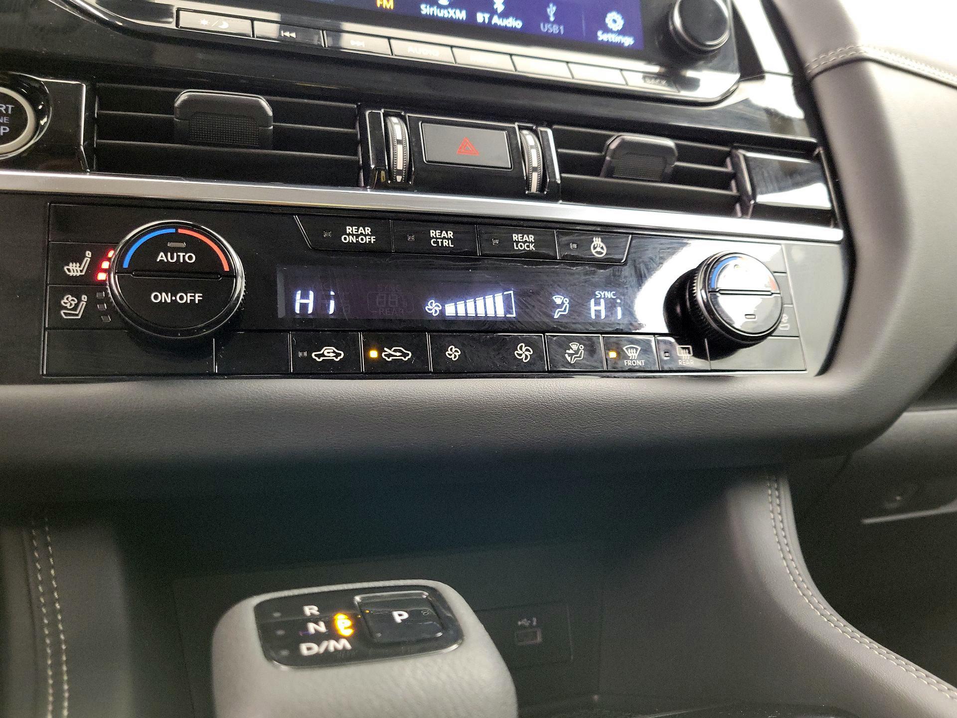 Thumbnail: 2023 Nissan Pathfinder - 17