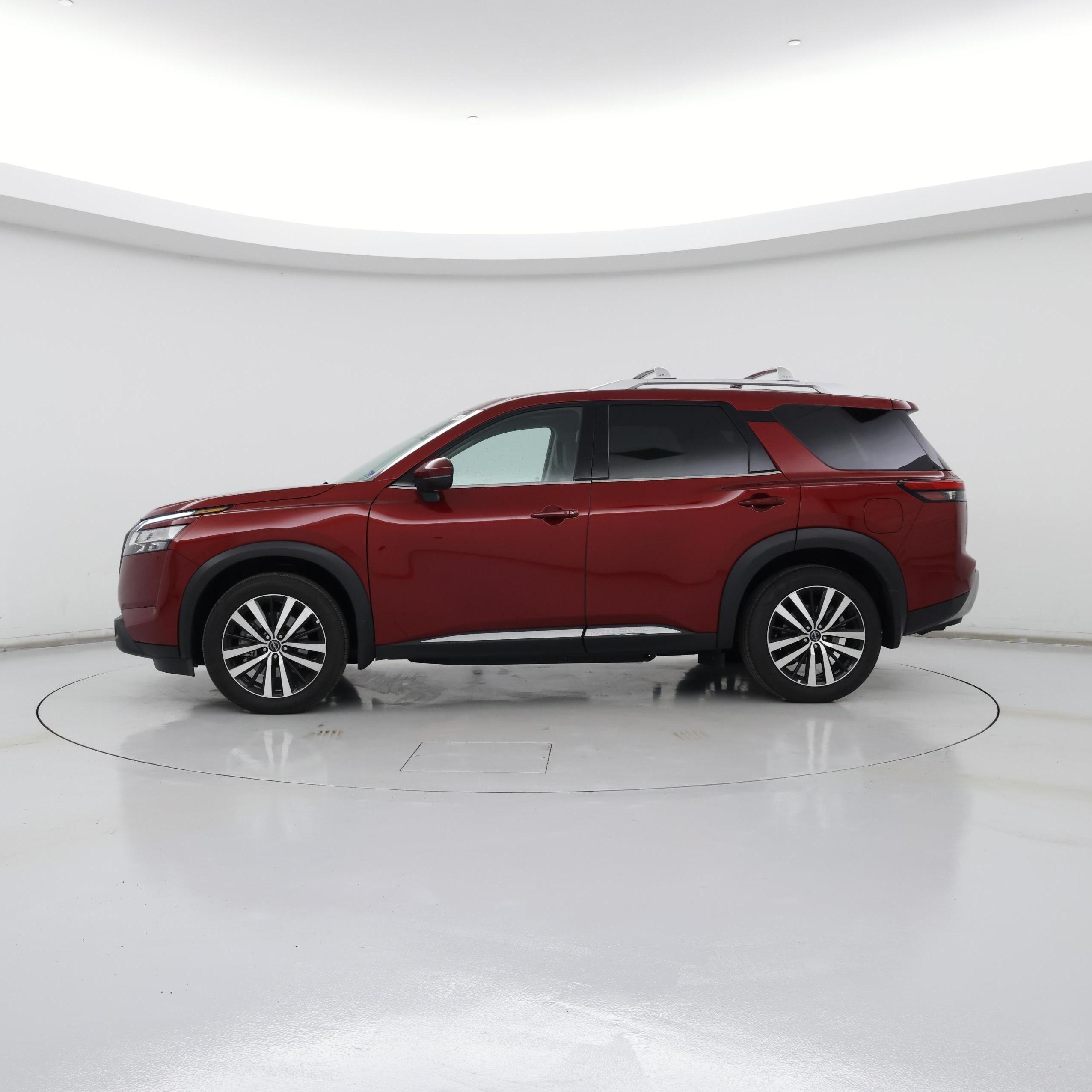 Thumbnail: 2023 Nissan Pathfinder - 3