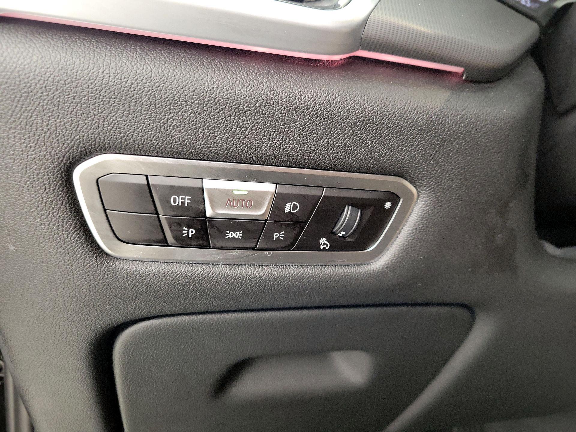 Thumbnail: 2022 BMW X5 - 13