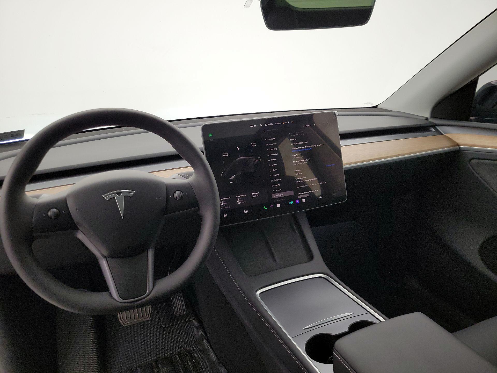 Thumbnail: 2024 Tesla Model Y - 9