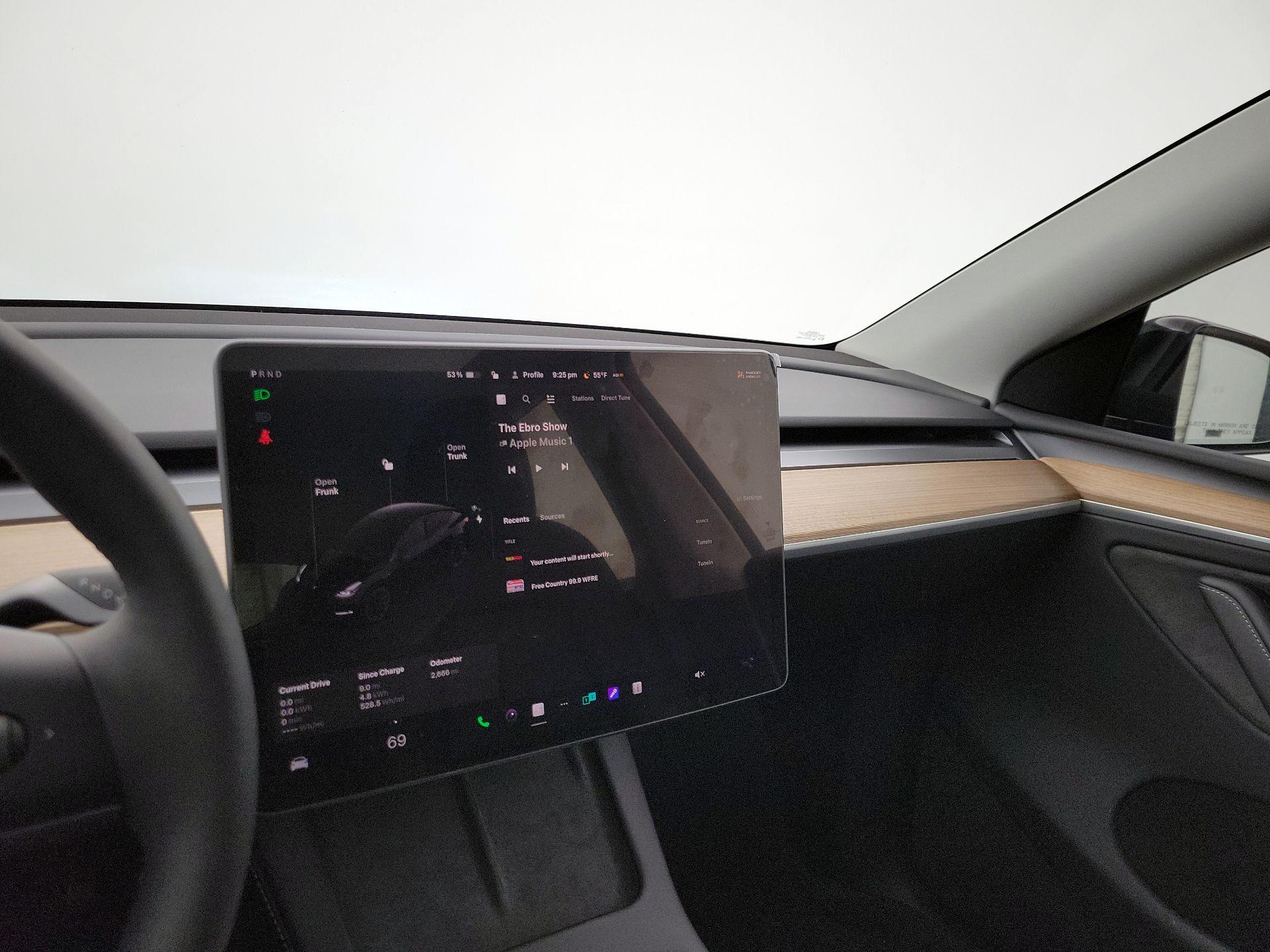 Thumbnail: 2024 Tesla Model Y - 15