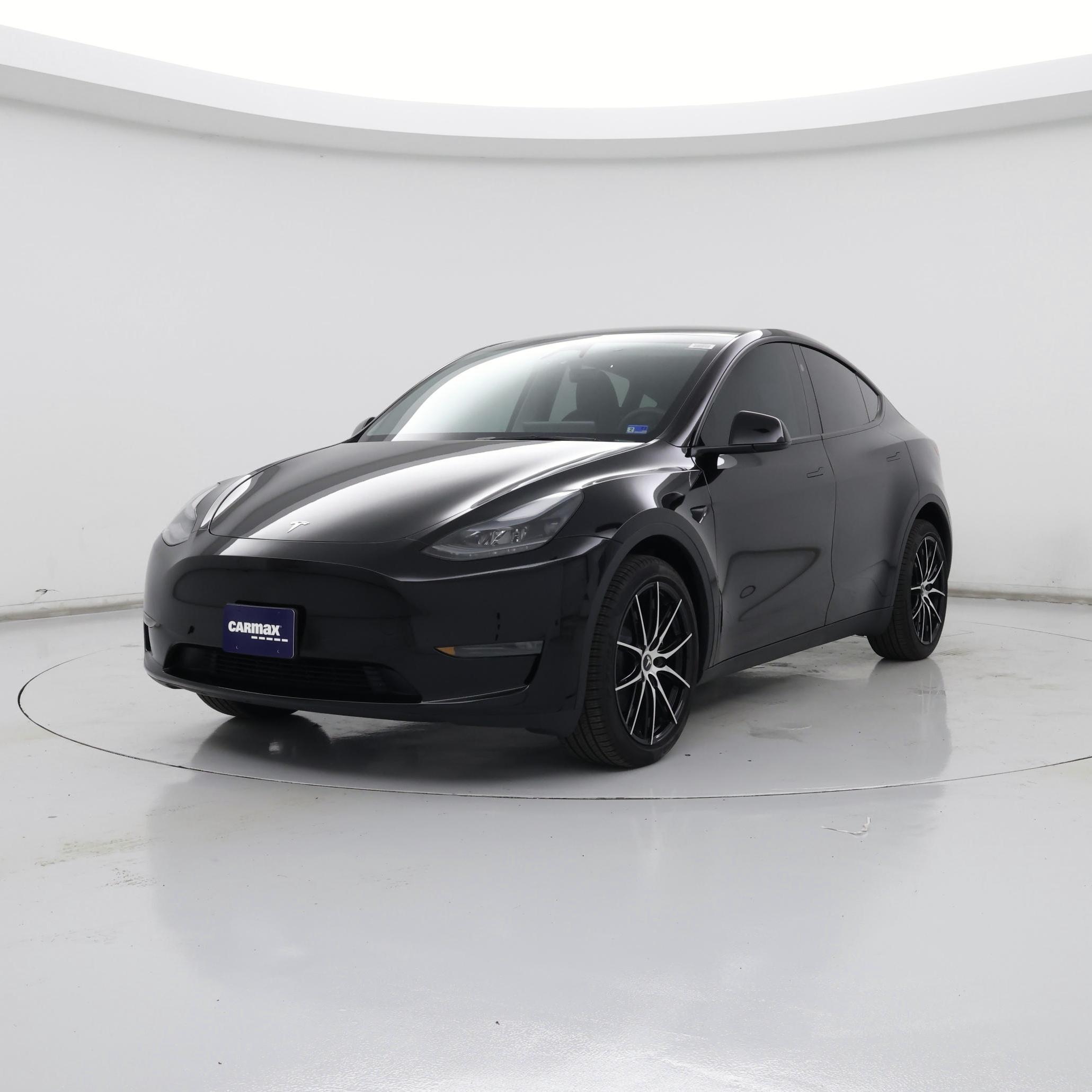 Thumbnail: 2024 Tesla Model Y - 4
