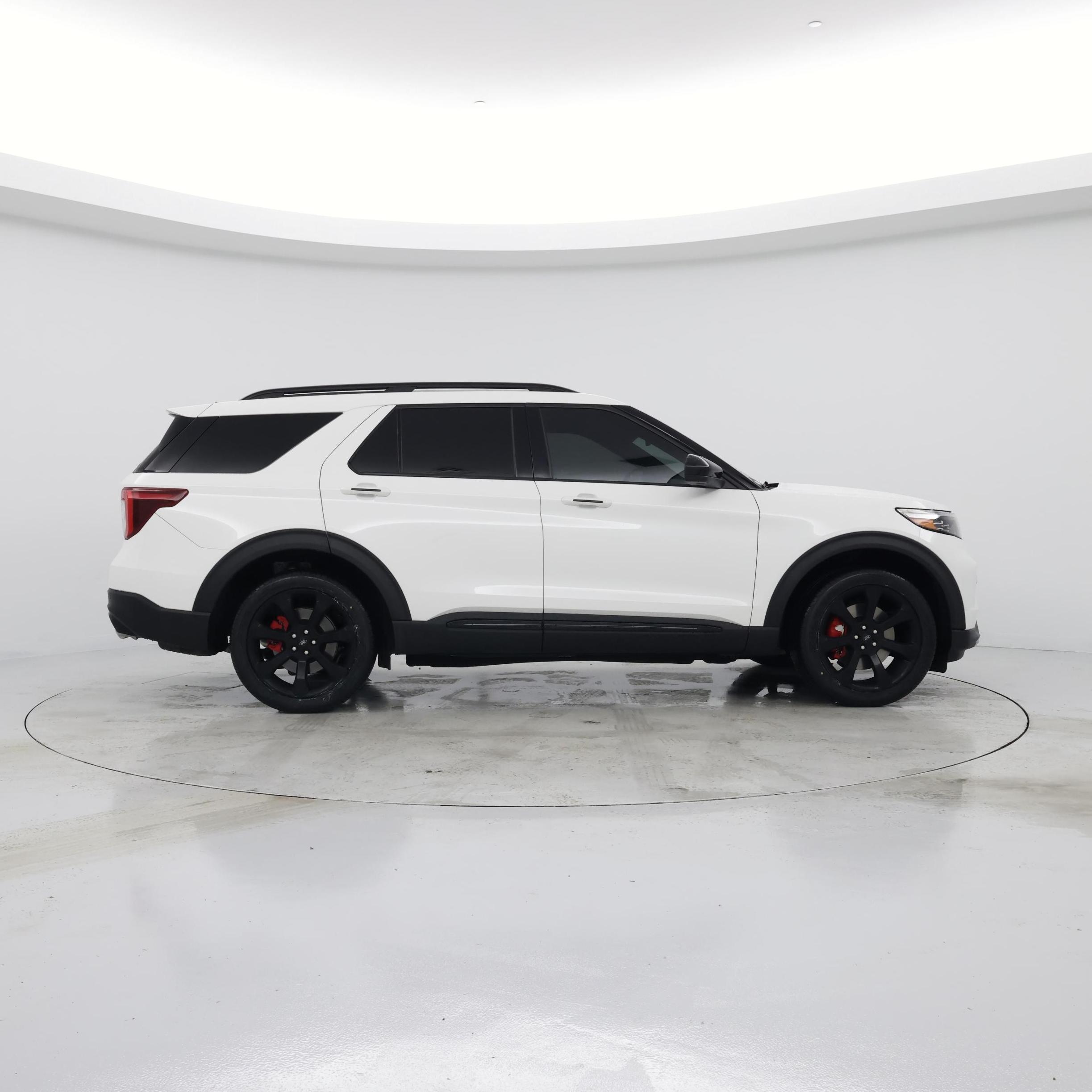 Thumbnail: 2022 Ford Explorer - 7