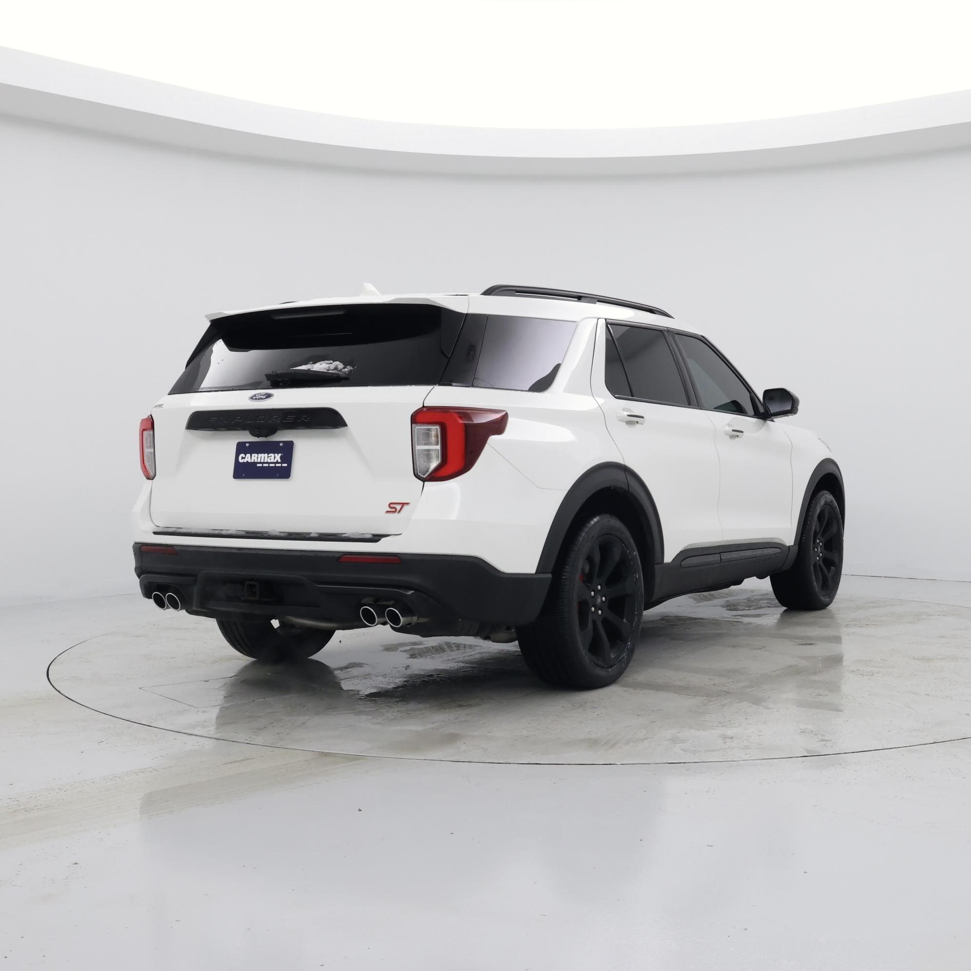 Thumbnail: 2022 Ford Explorer - 8