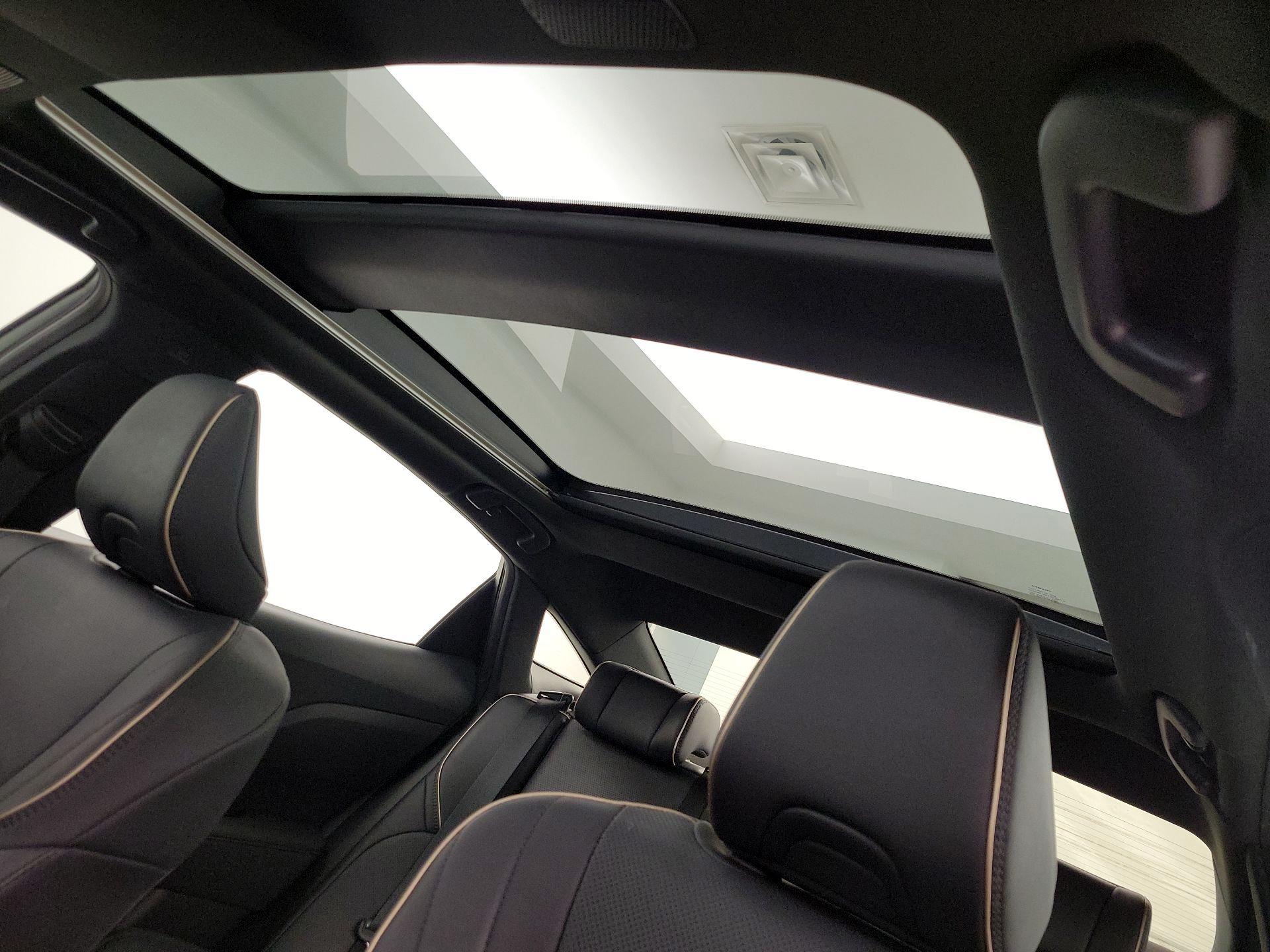 Thumbnail: 2023 Toyota Crown - 19