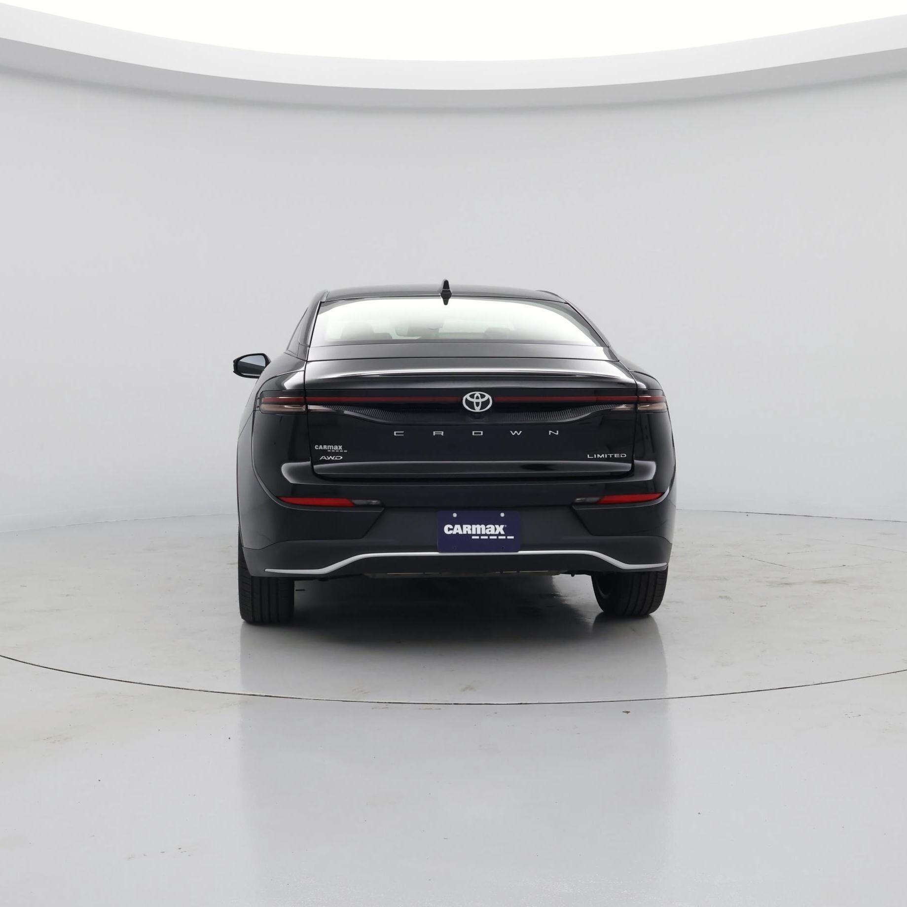 Thumbnail: 2023 Toyota Crown - 6