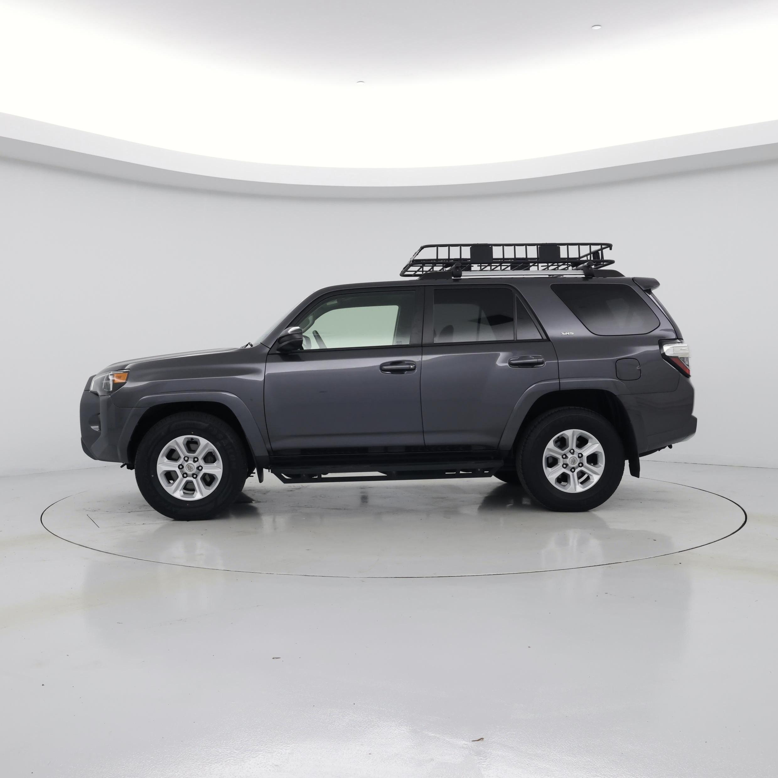 Thumbnail: 2022 Toyota 4Runner - 3