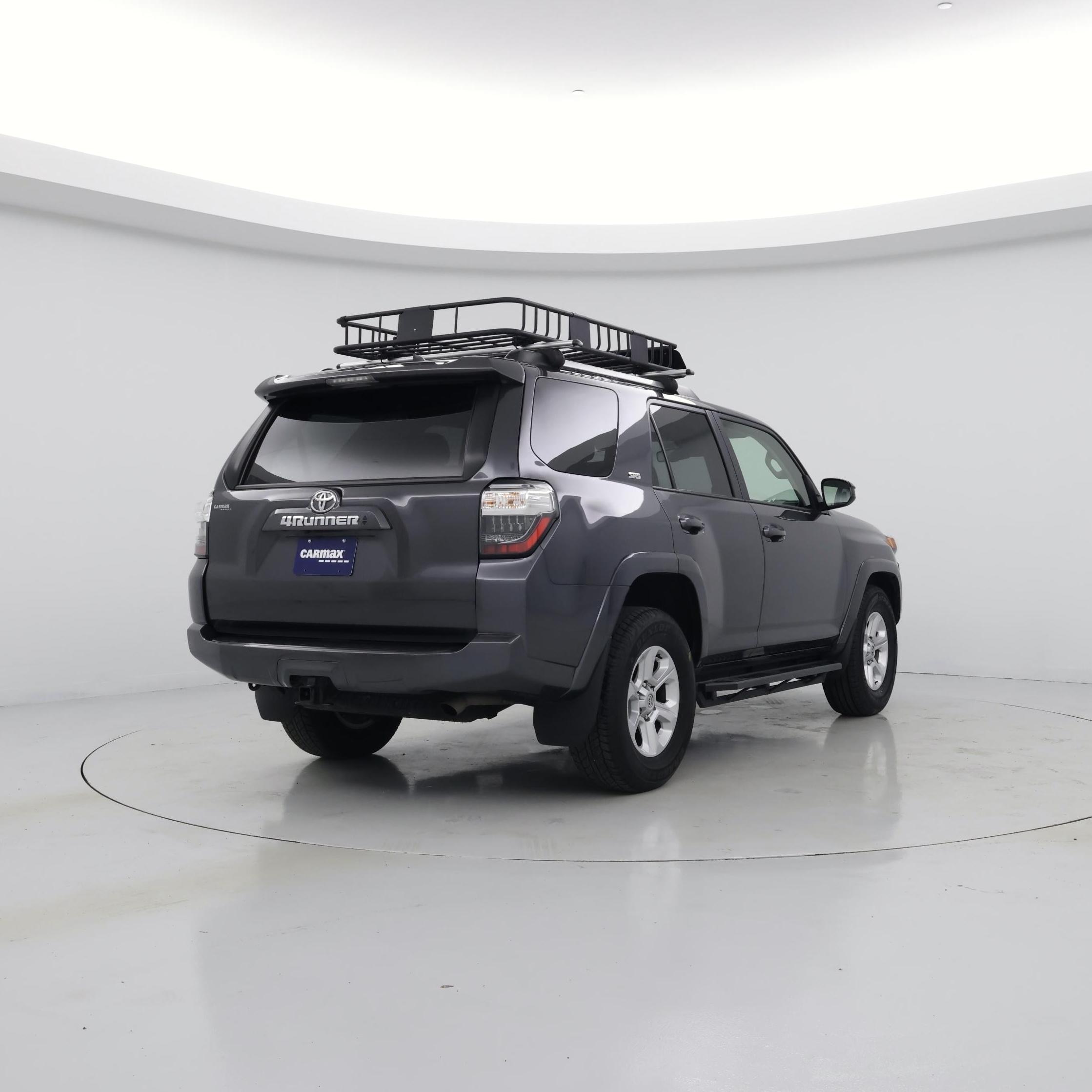 Thumbnail: 2022 Toyota 4Runner - 8