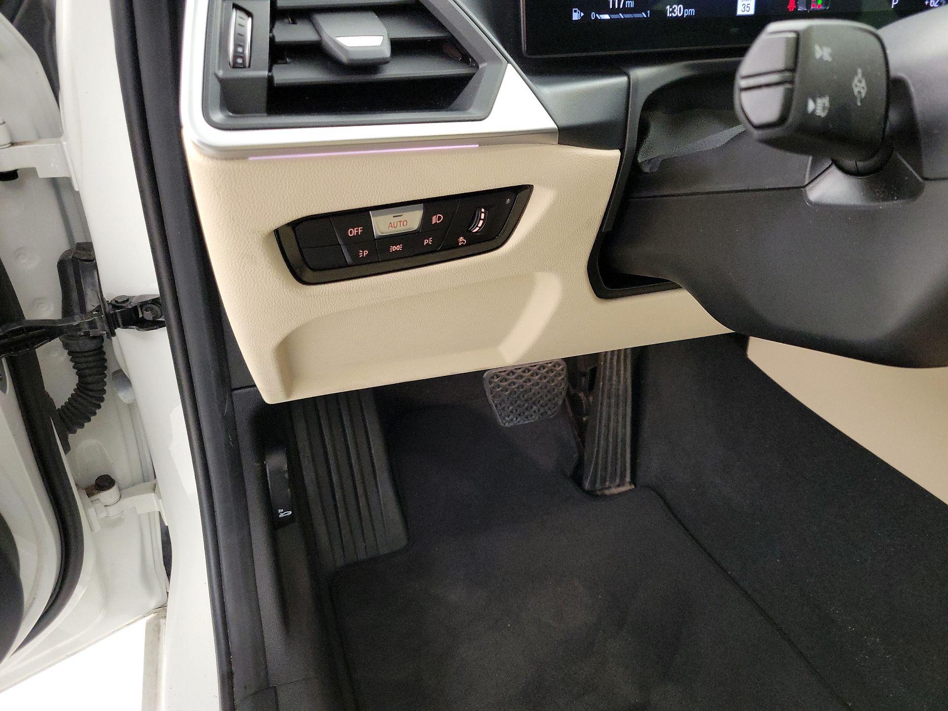 Thumbnail: 2023 BMW 3 Series - 13