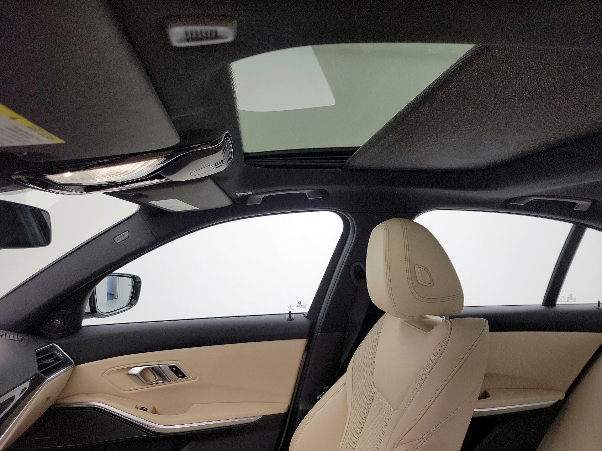 Thumbnail: 2023 BMW 3 Series - 20