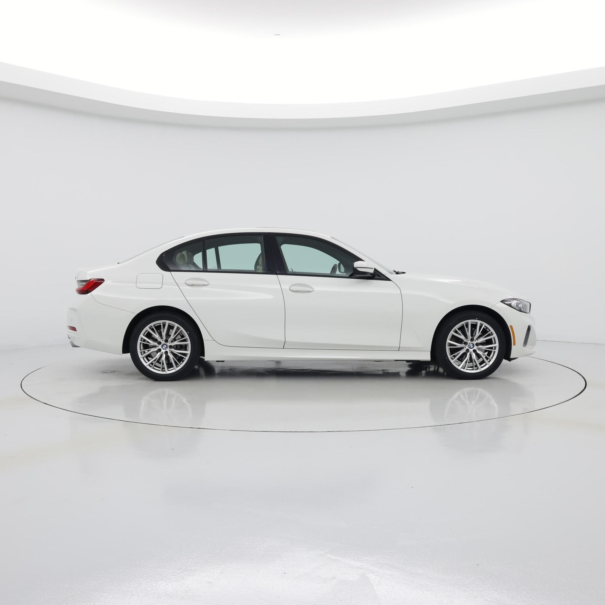 Thumbnail: 2023 BMW 3 Series - 7