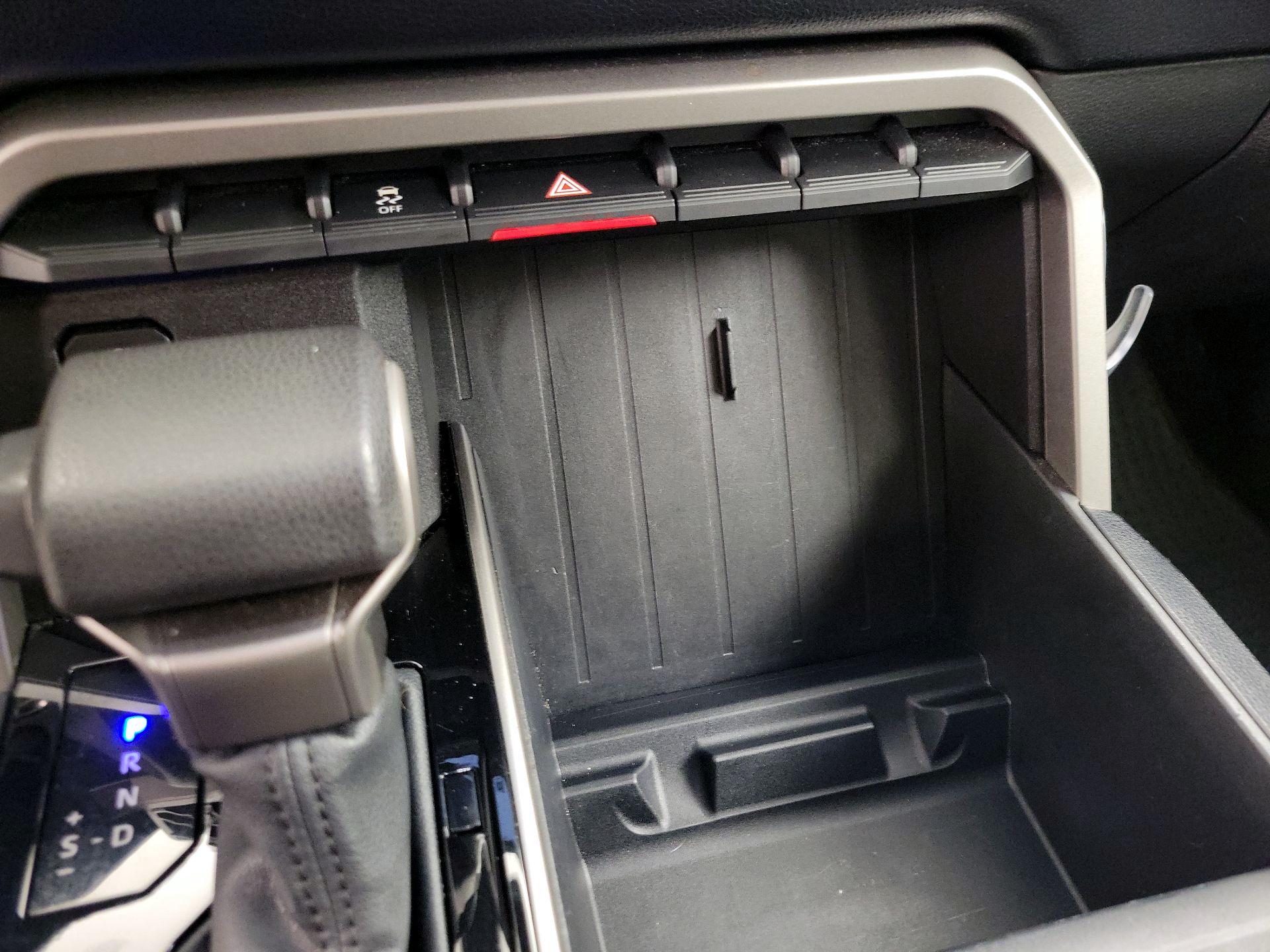 Thumbnail: 2023 Toyota Tundra - 18