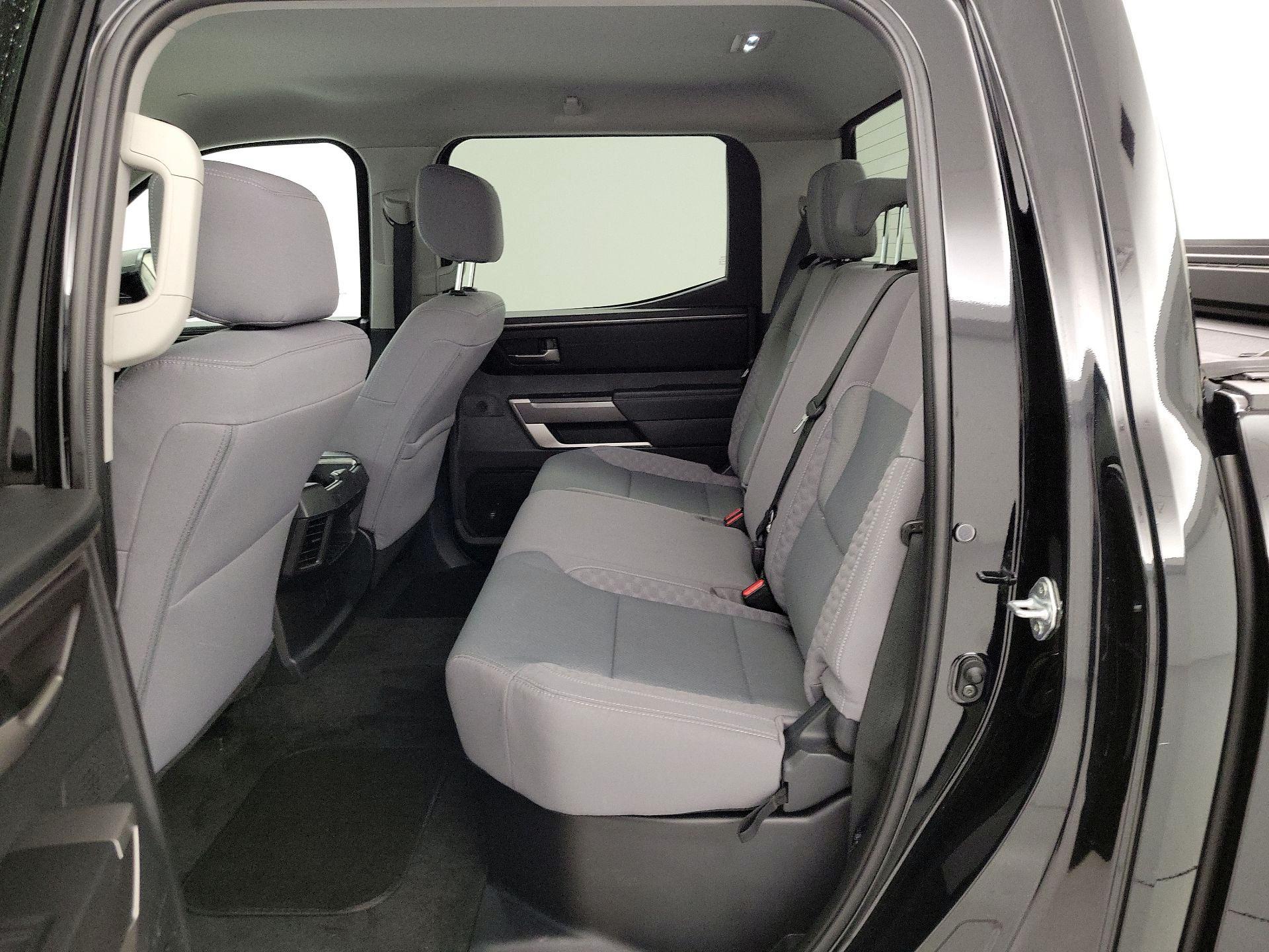 Thumbnail: 2023 Toyota Tundra - 19