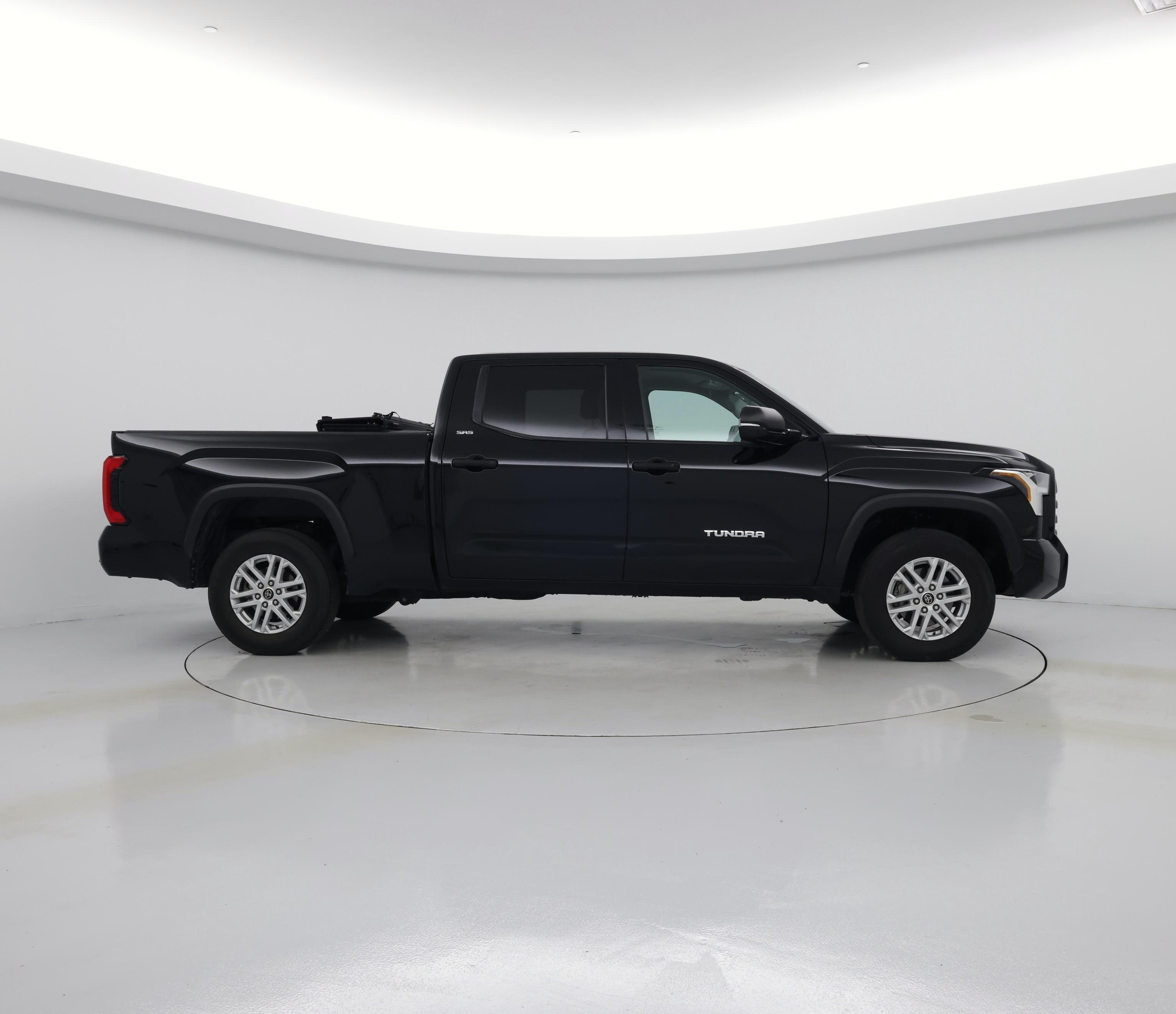 Thumbnail: 2023 Toyota Tundra - 7