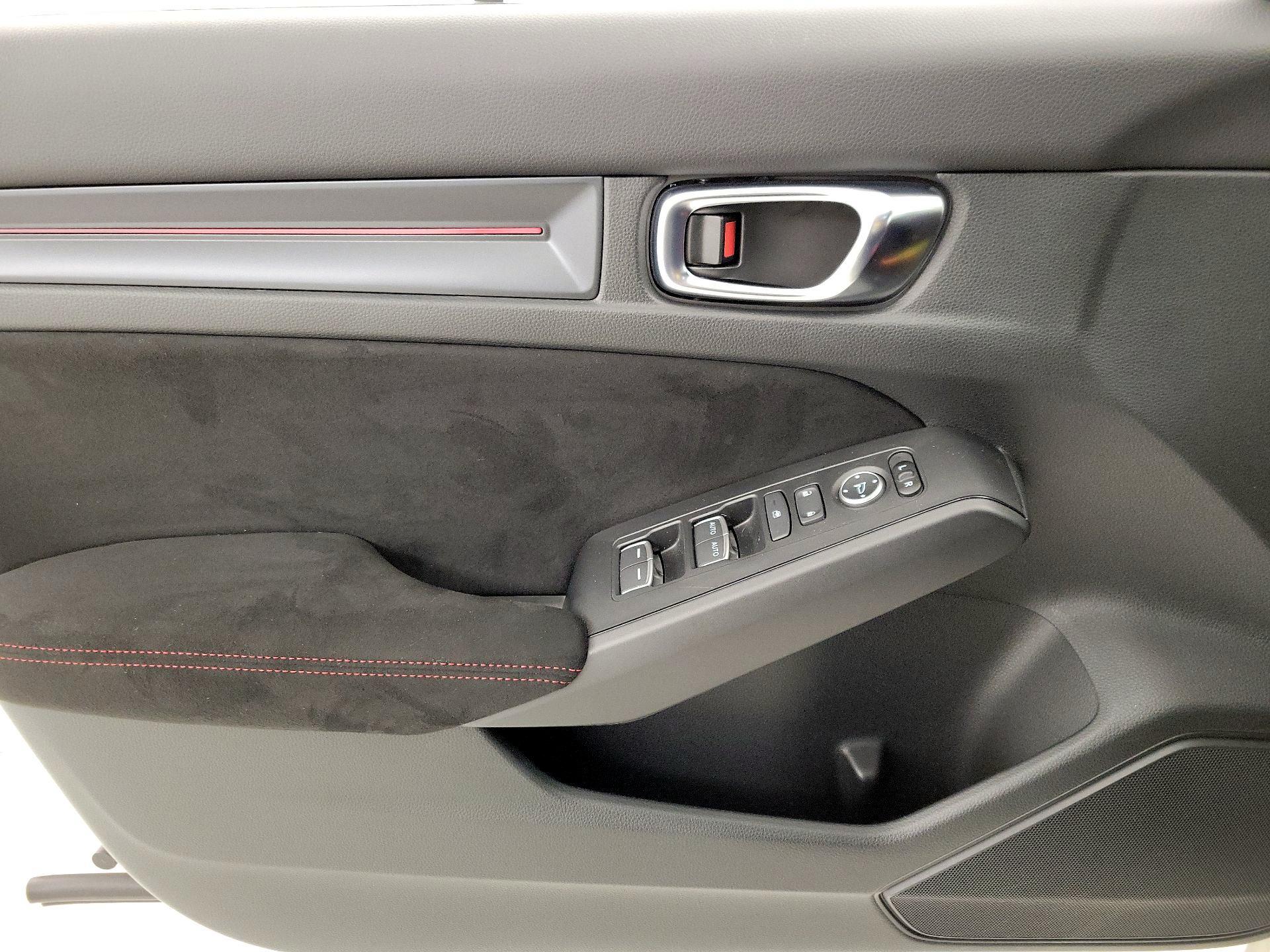 Thumbnail: 2024 Honda Civic - 12