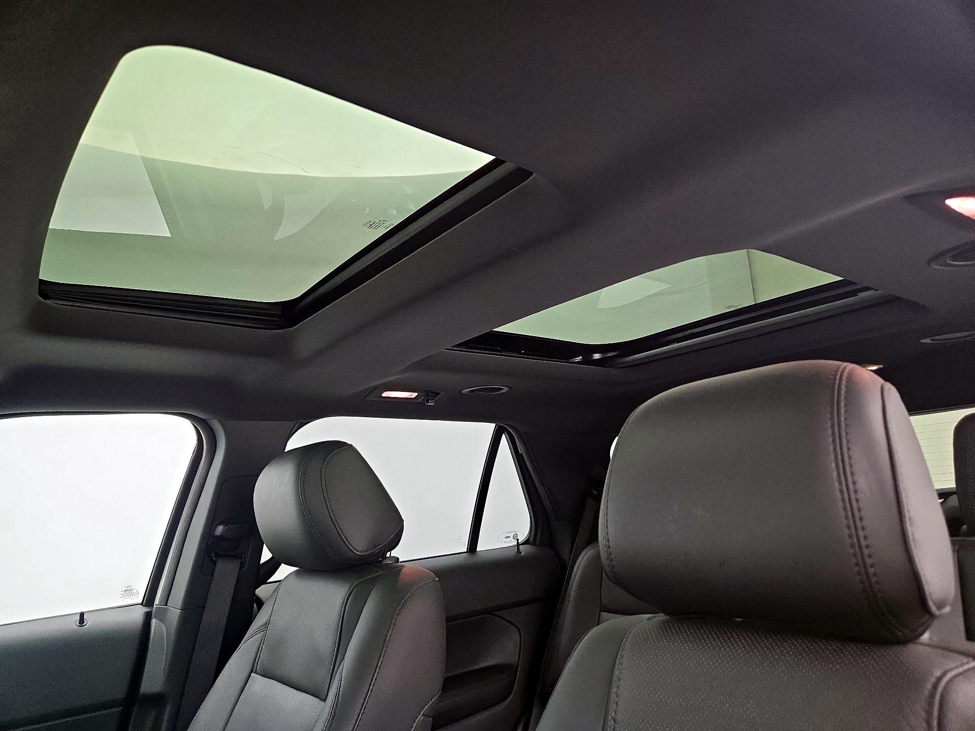 Thumbnail: 2014 Ford Explorer - 20