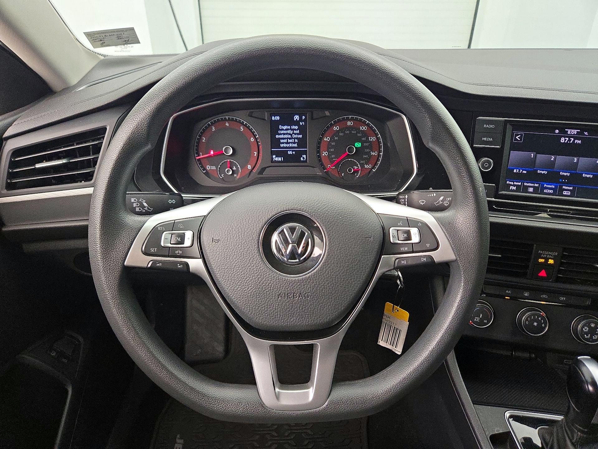 Thumbnail: 2021 Volkswagen Jetta - 10