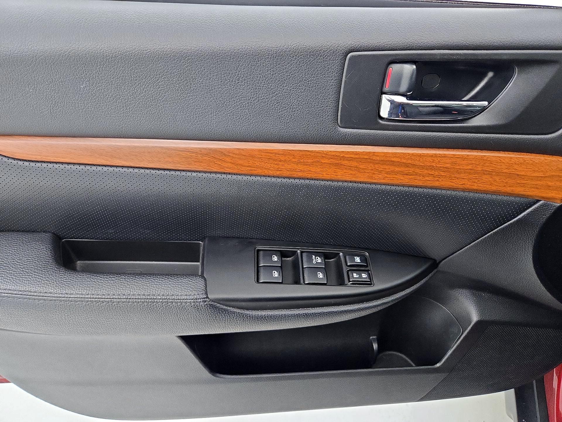 Thumbnail: 2014 Subaru Outback - 12