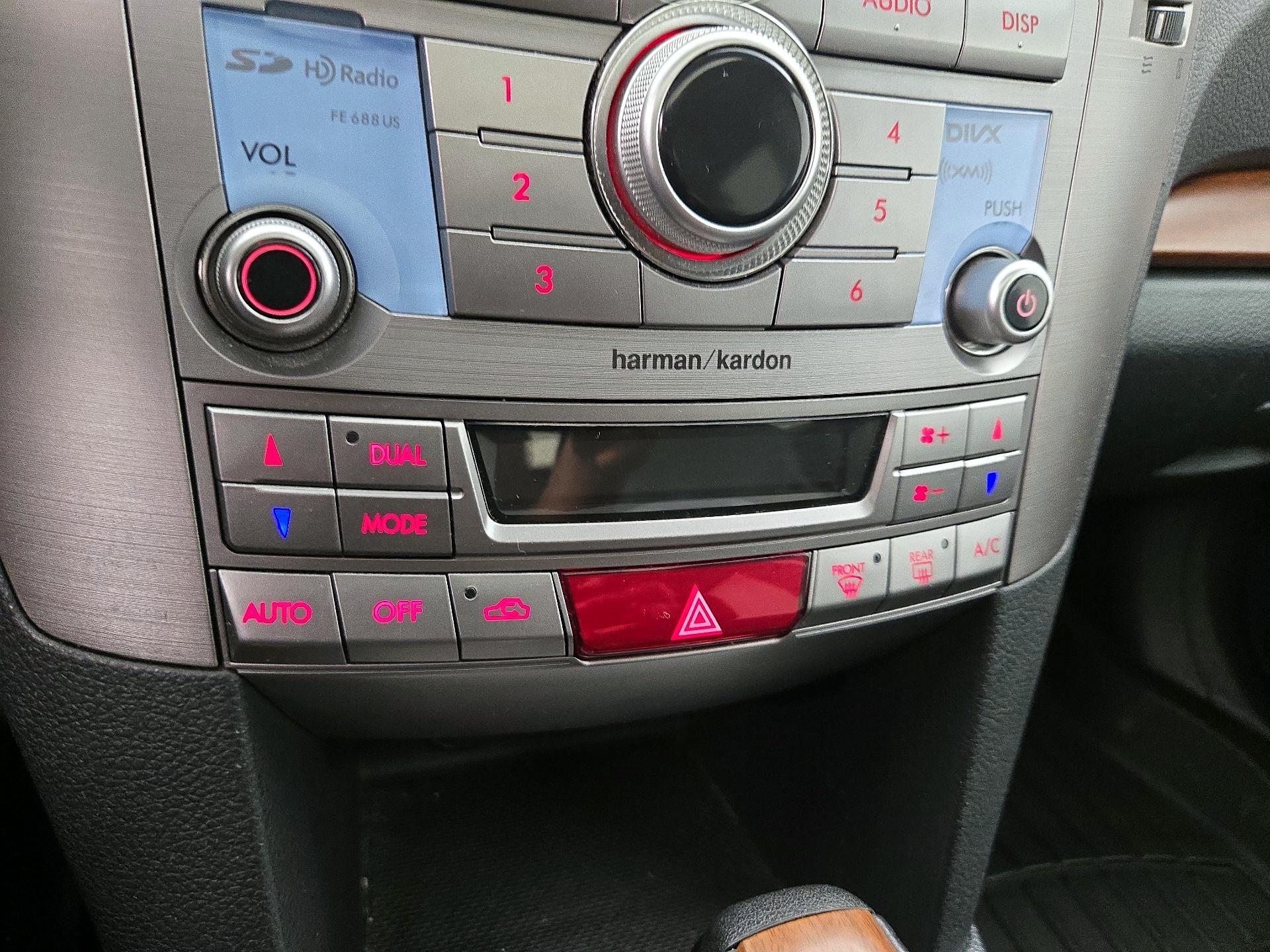 Thumbnail: 2014 Subaru Outback - 16