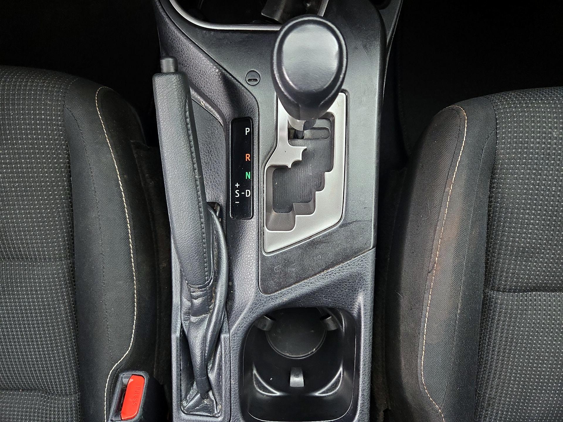 Thumbnail: 2018 Toyota RAV4 - 18