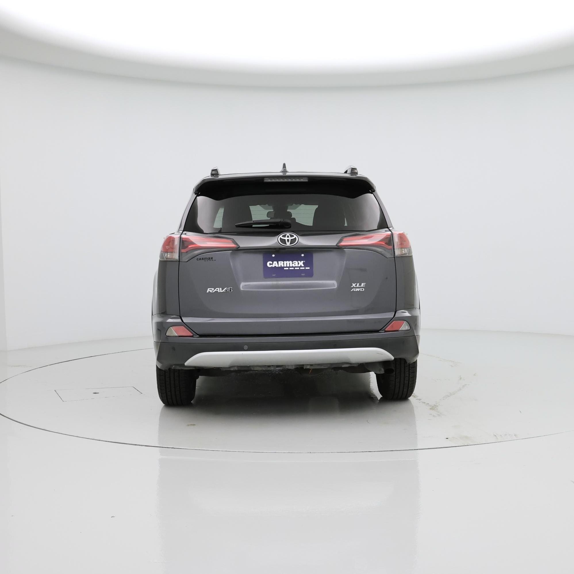 Thumbnail: 2018 Toyota RAV4 - 6