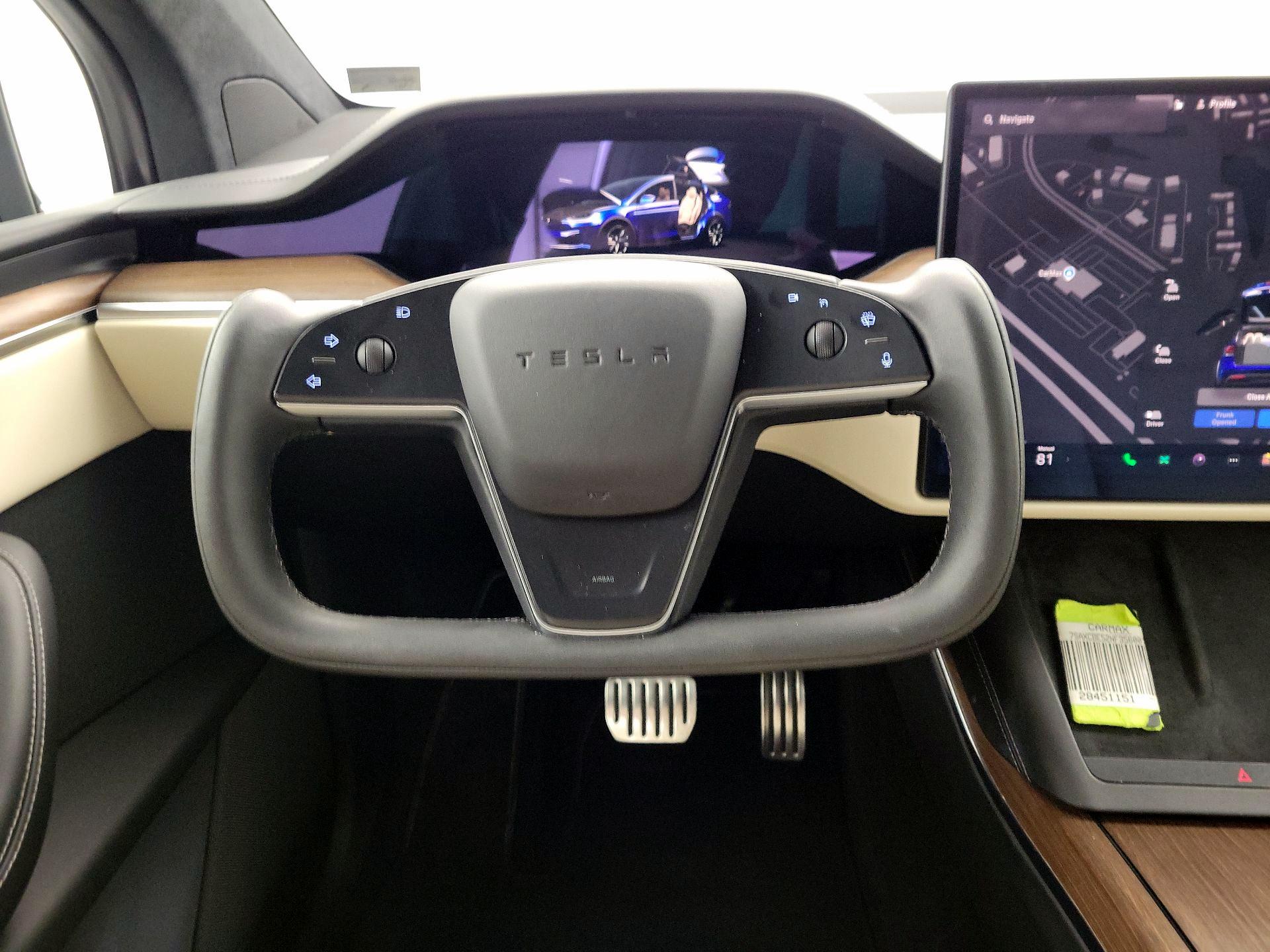 Thumbnail: 2022 Tesla Model X - 10