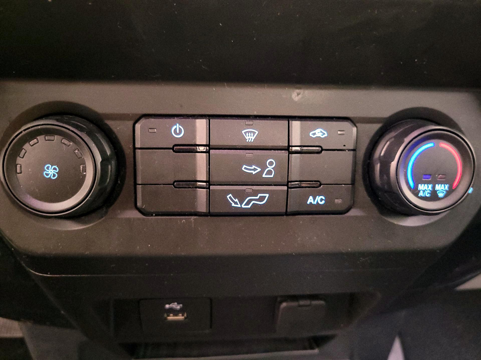 Thumbnail: 2020 Ford F-150 - 16