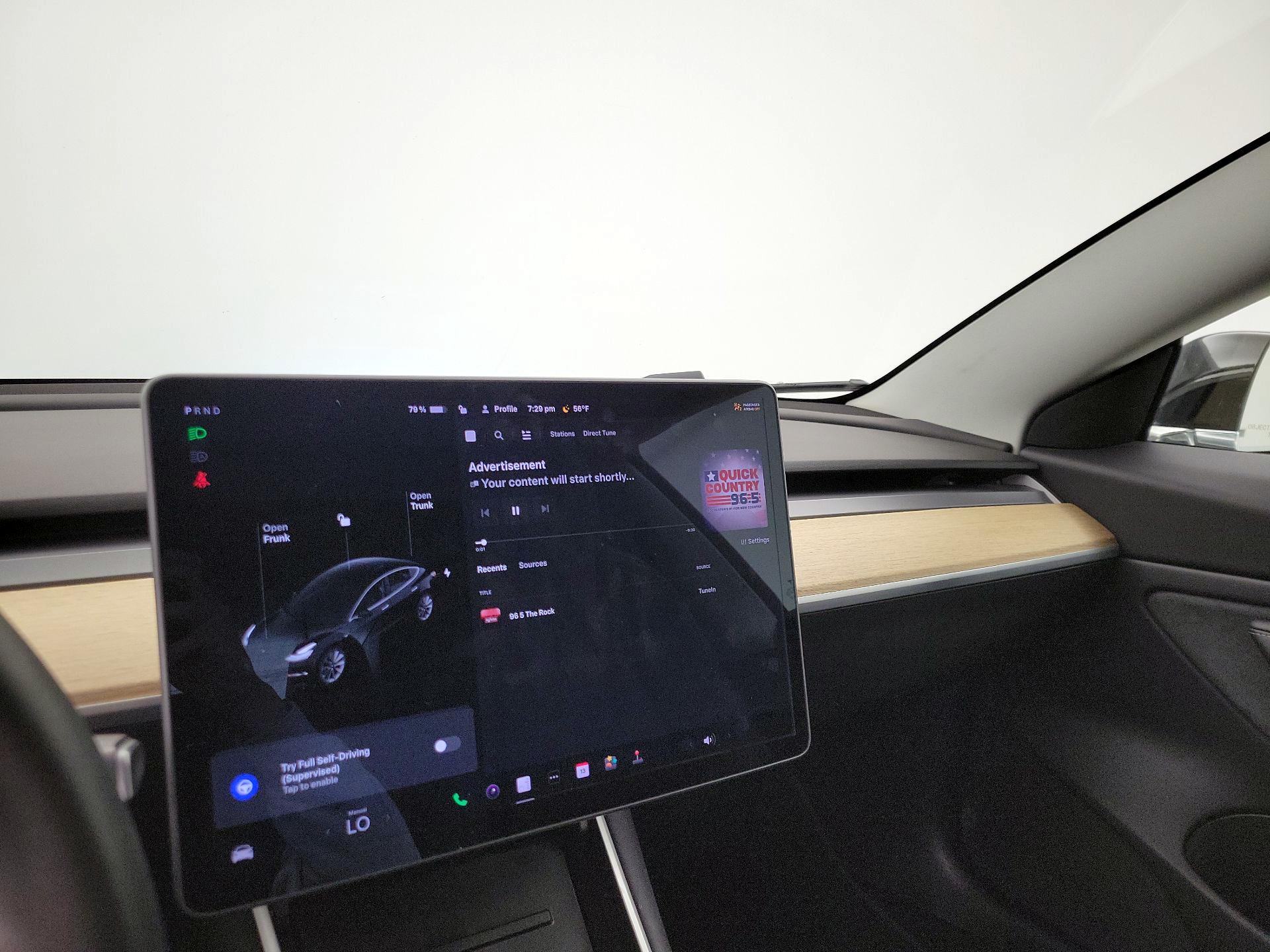 Thumbnail: 2019 Tesla Model 3 - 15