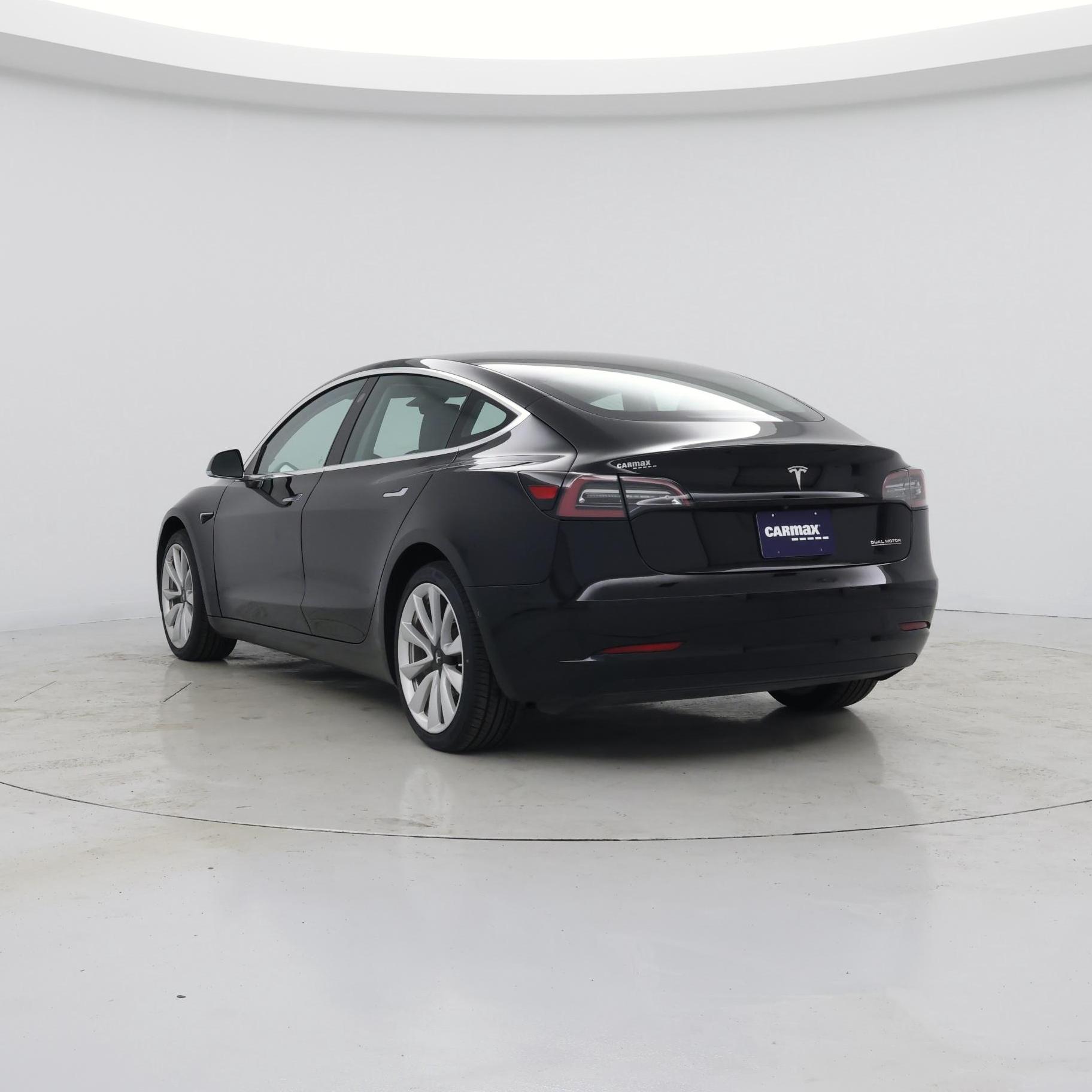 Thumbnail: 2019 Tesla Model 3 - 2