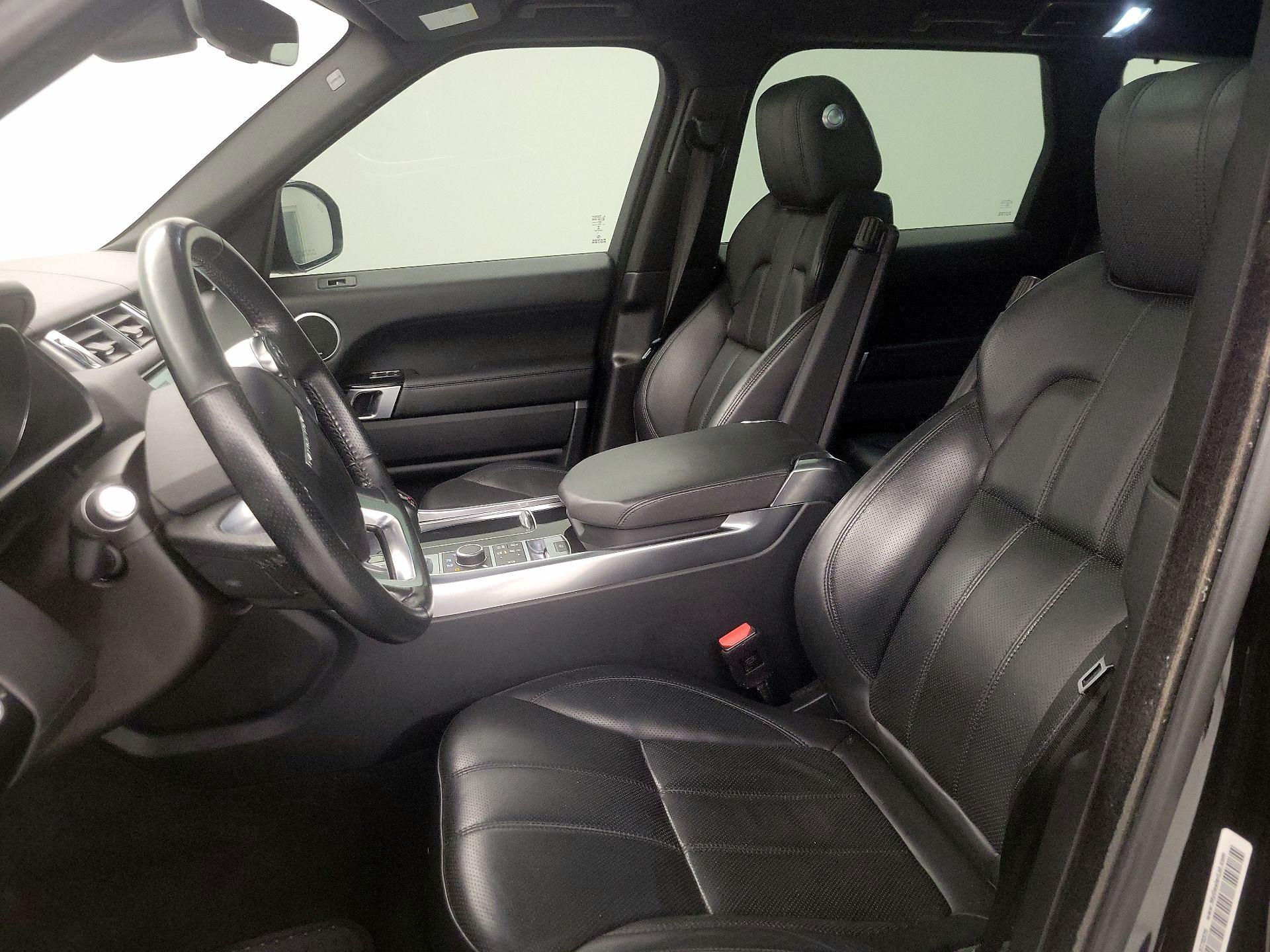 Thumbnail: 2017 Land Rover Range Rover Sport - 11