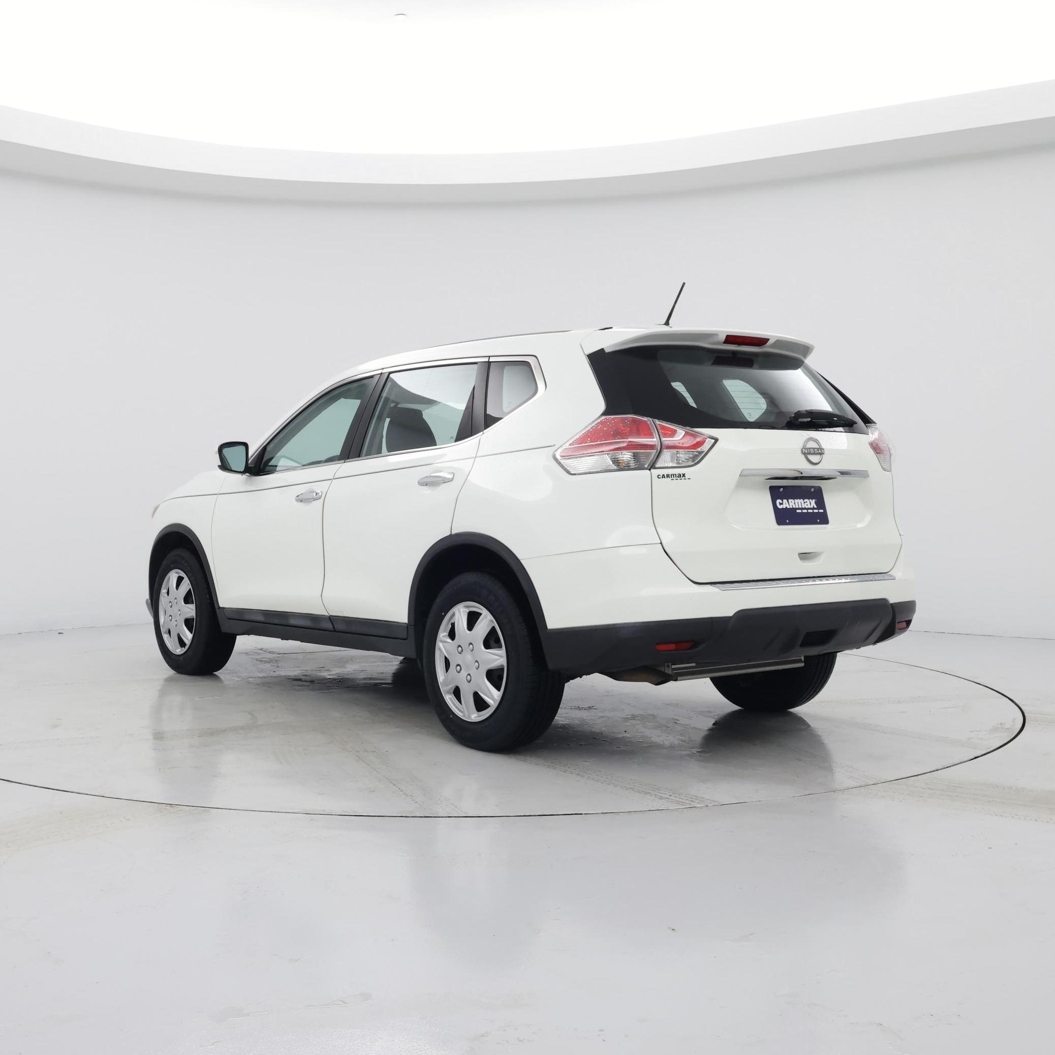Thumbnail: 2015 Nissan Rogue - 2