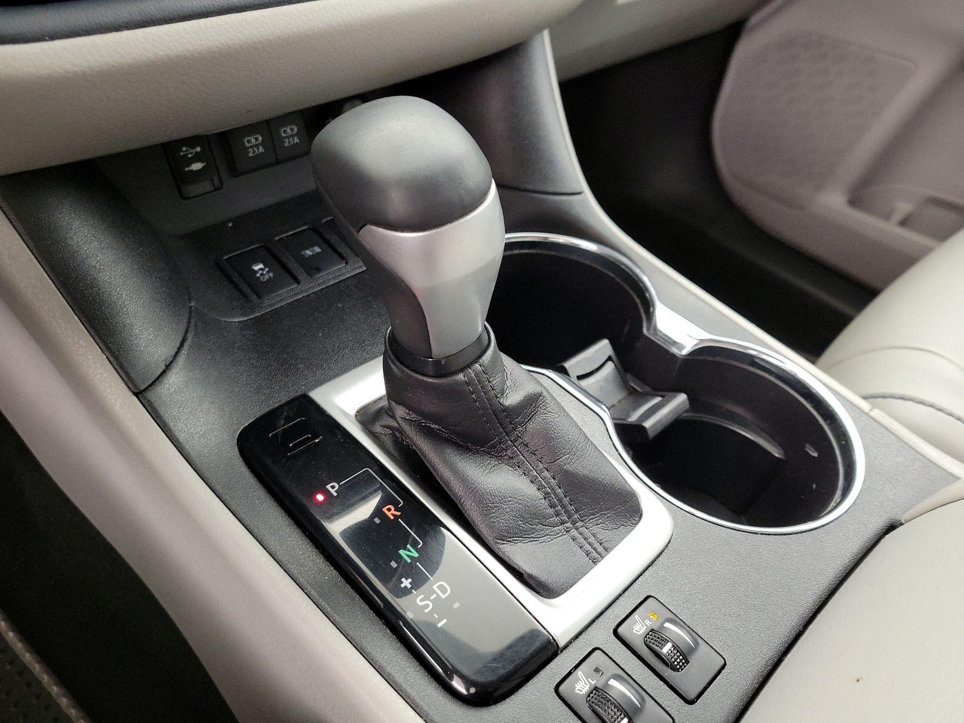 Thumbnail: 2017 Toyota Highlander - 17