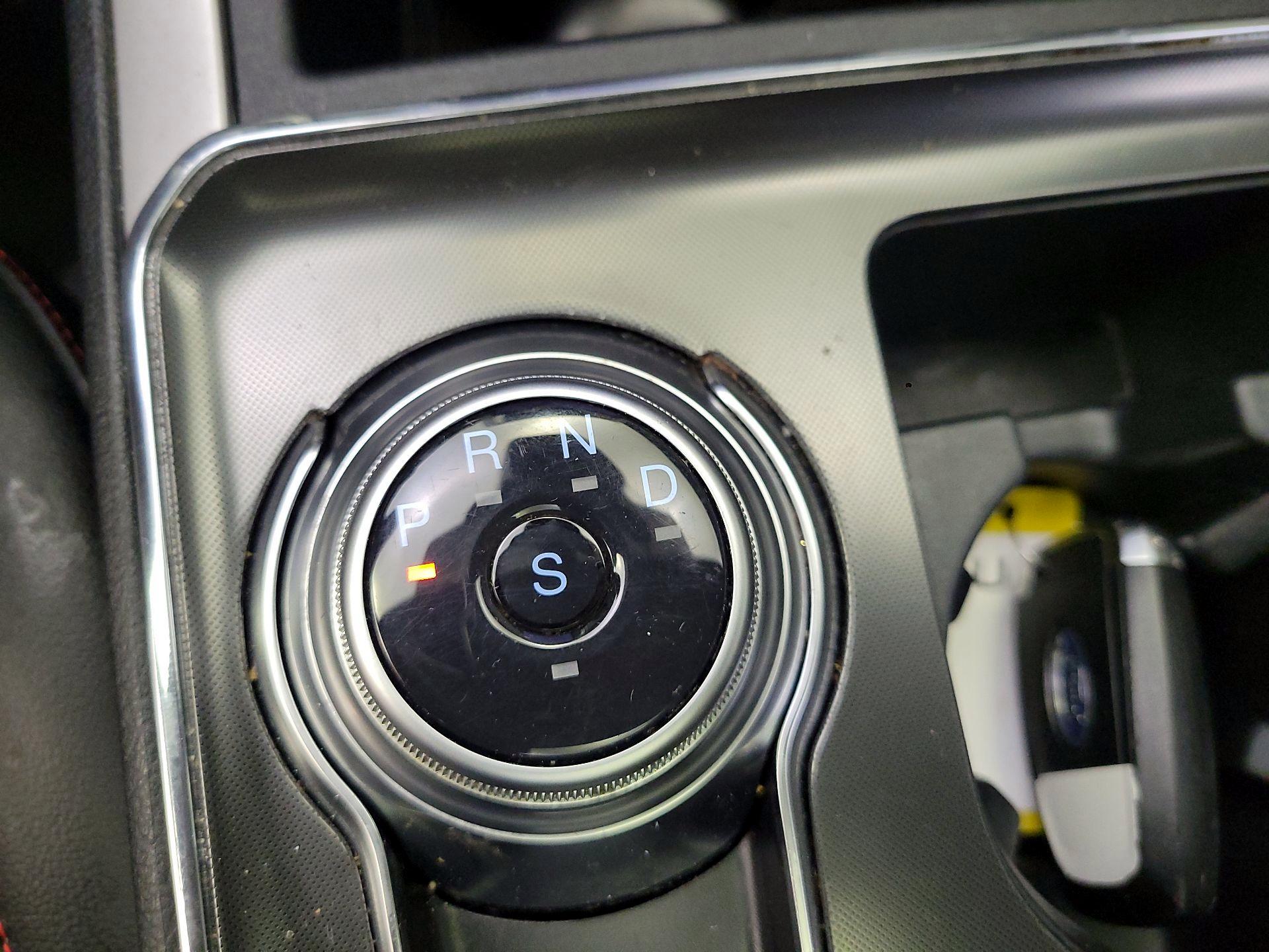 Thumbnail: 2023 Ford Edge - 15