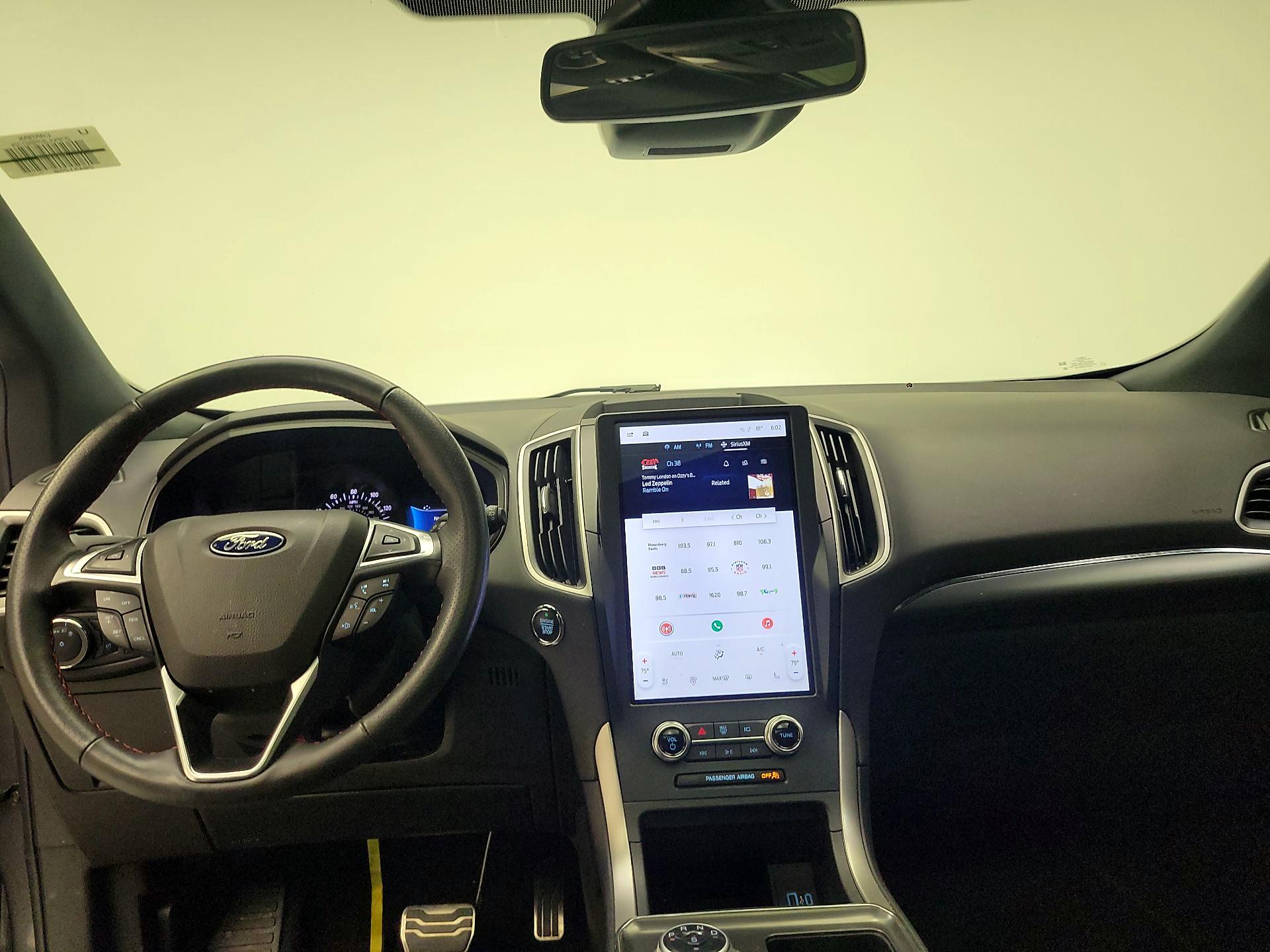 Thumbnail: 2023 Ford Edge - 8