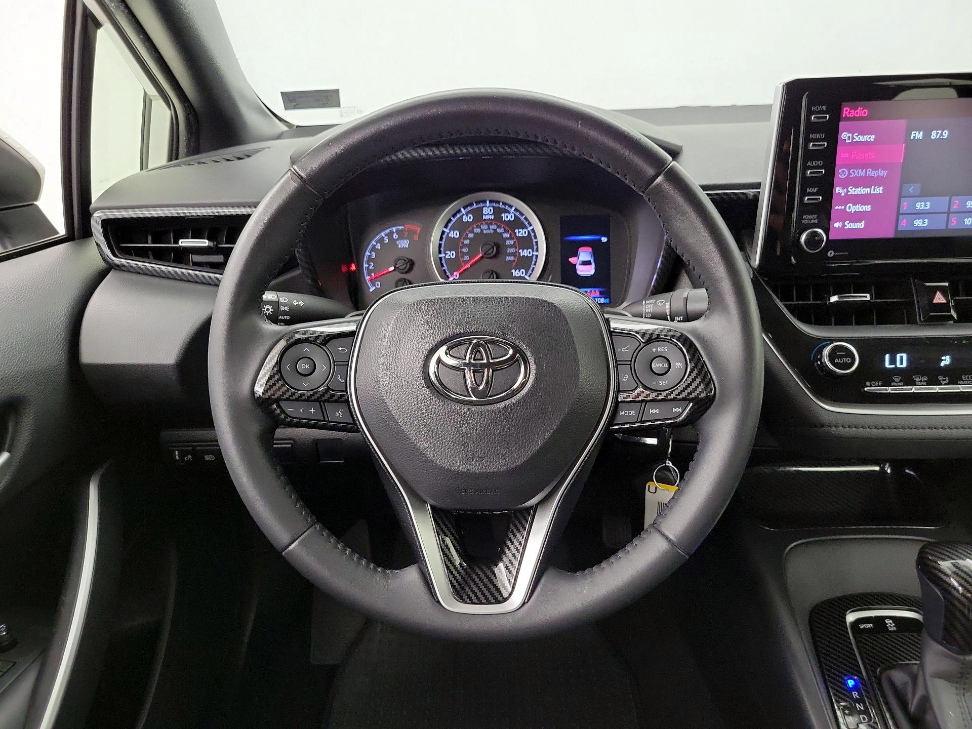 Thumbnail: 2021 Toyota Corolla - 10