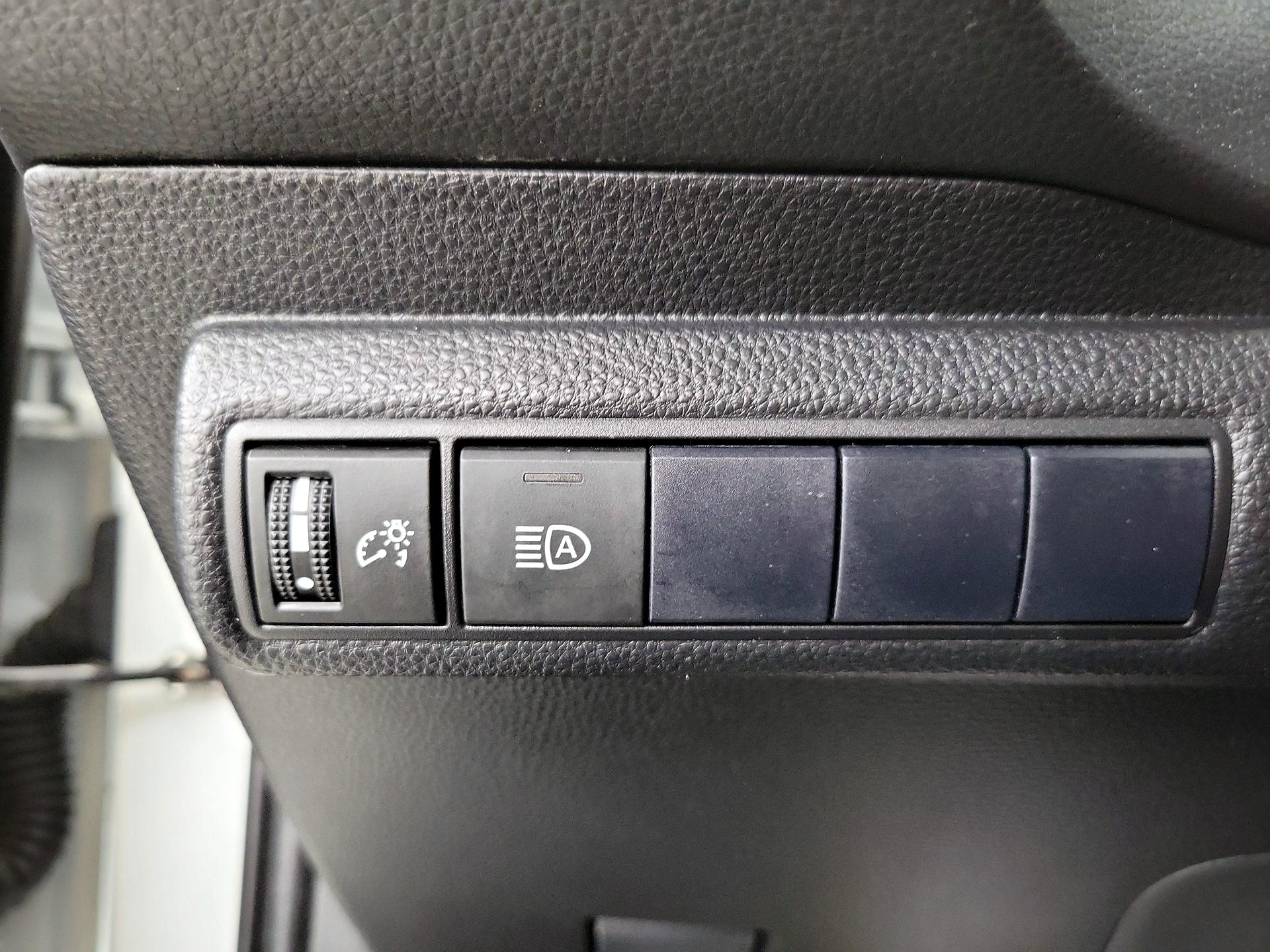 Thumbnail: 2021 Toyota Corolla - 13