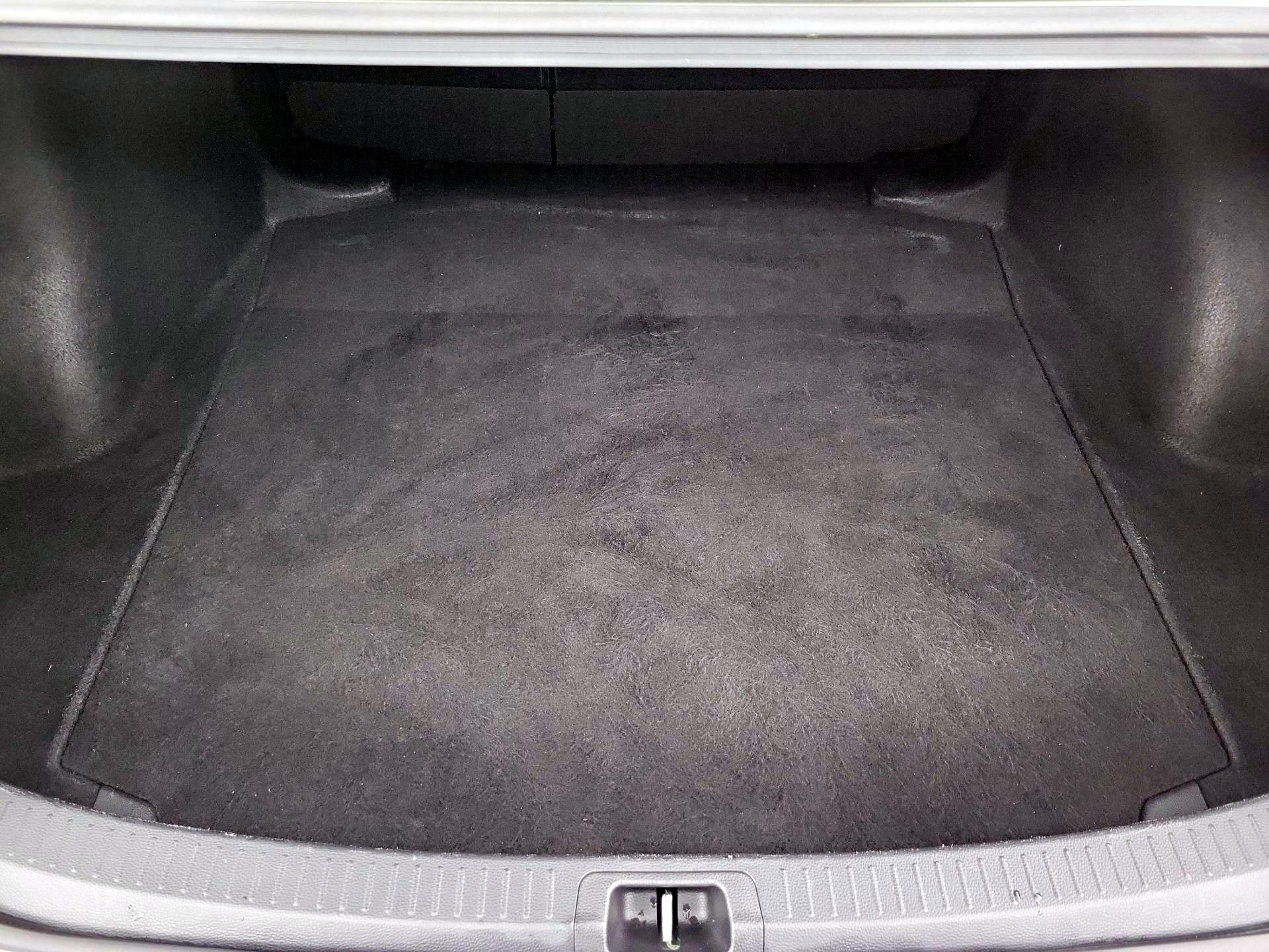 Thumbnail: 2021 Toyota Corolla - 20