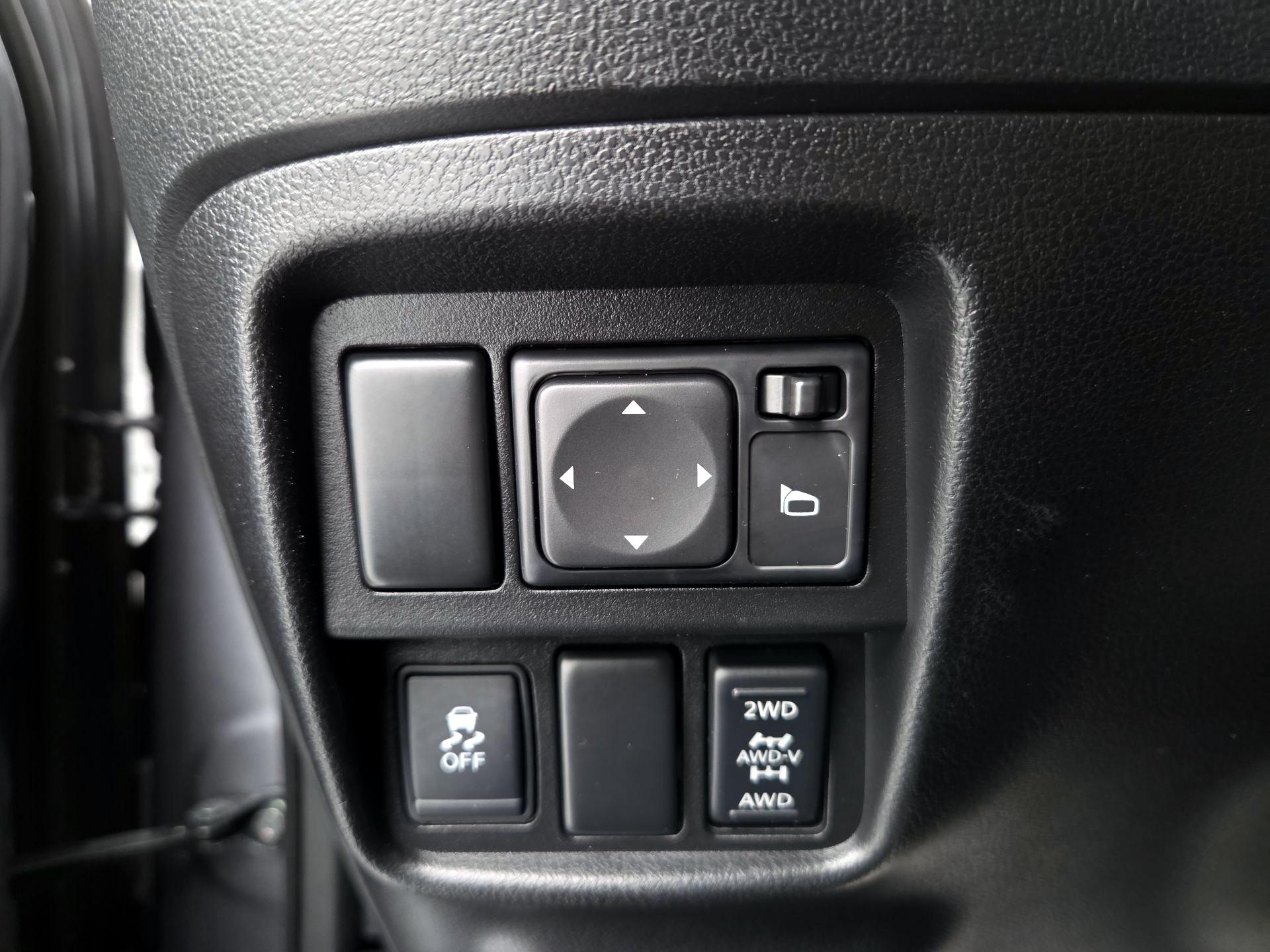 Thumbnail: 2015 Nissan Juke - 13