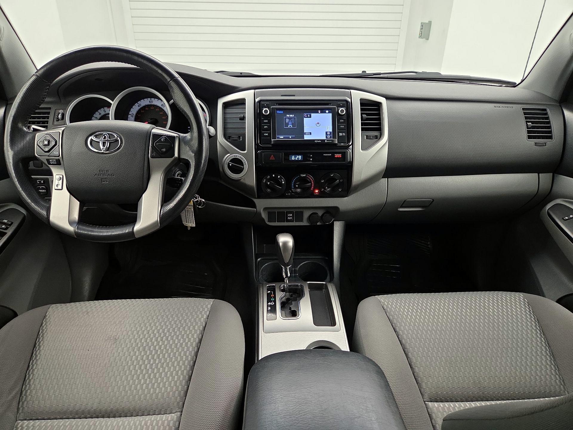 Thumbnail: 2014 Toyota Tacoma - 9