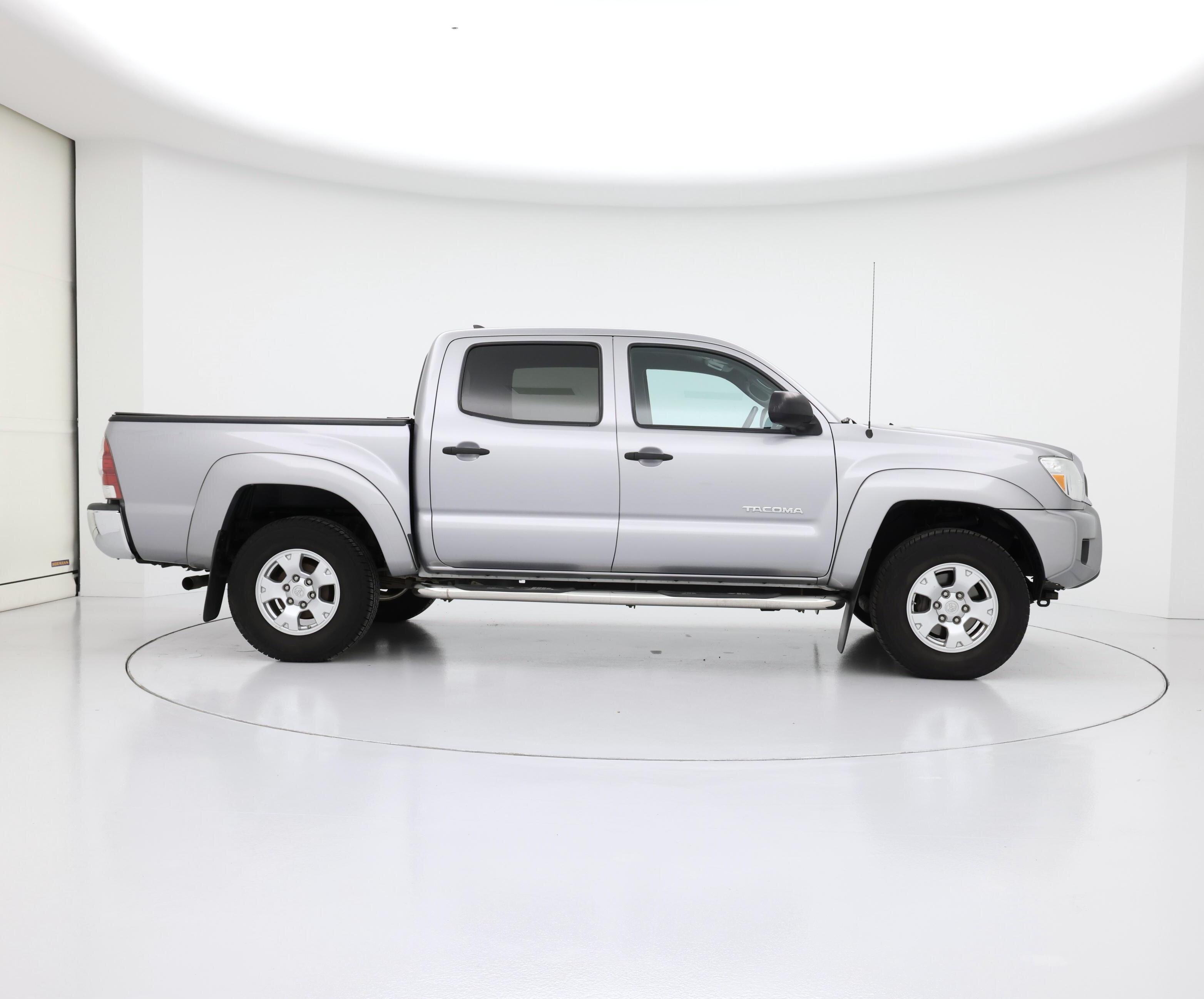 Thumbnail: 2014 Toyota Tacoma - 7