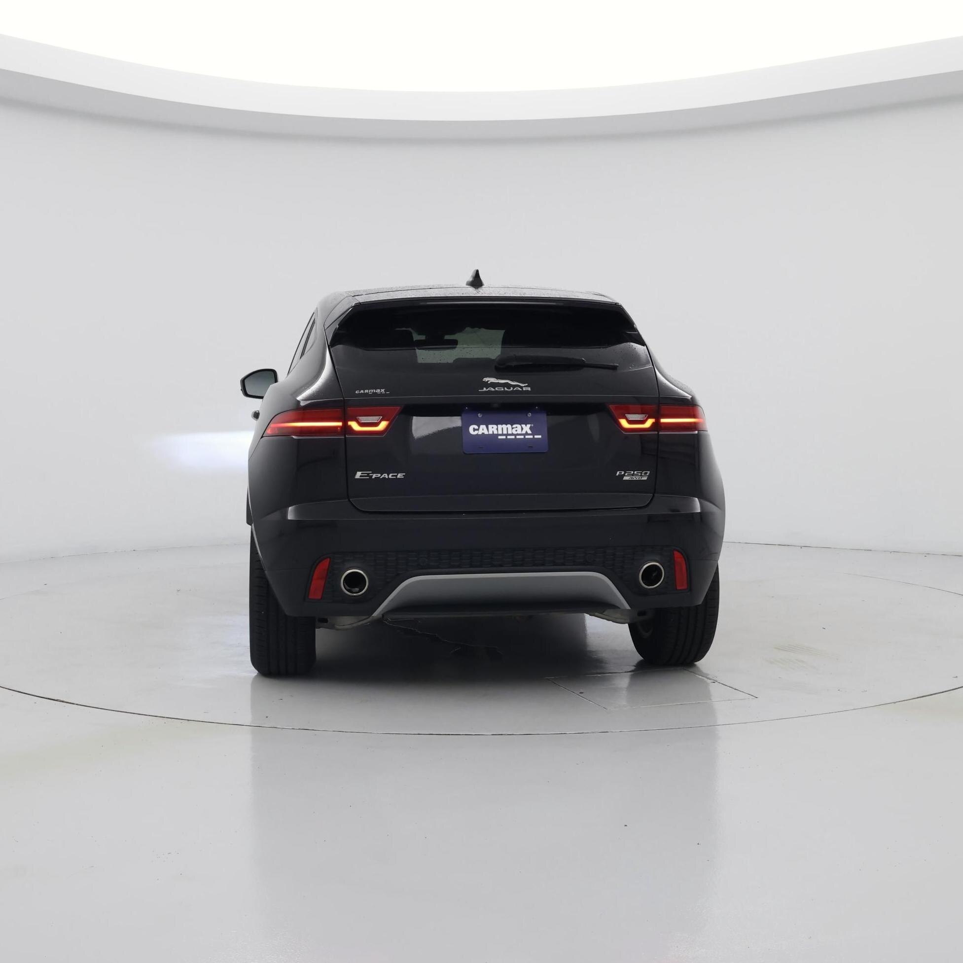 Thumbnail: 2019 Jaguar E-Pace - 6