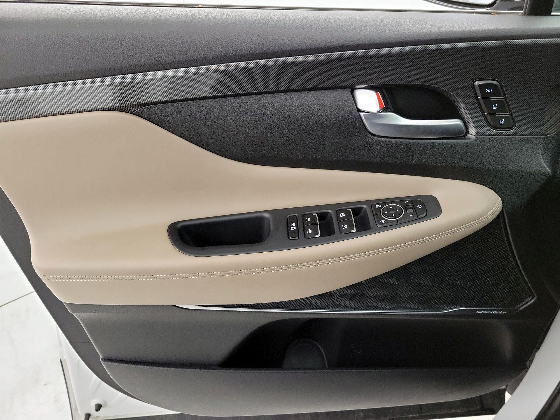 Thumbnail: 2023 Hyundai Santa Fe - 12