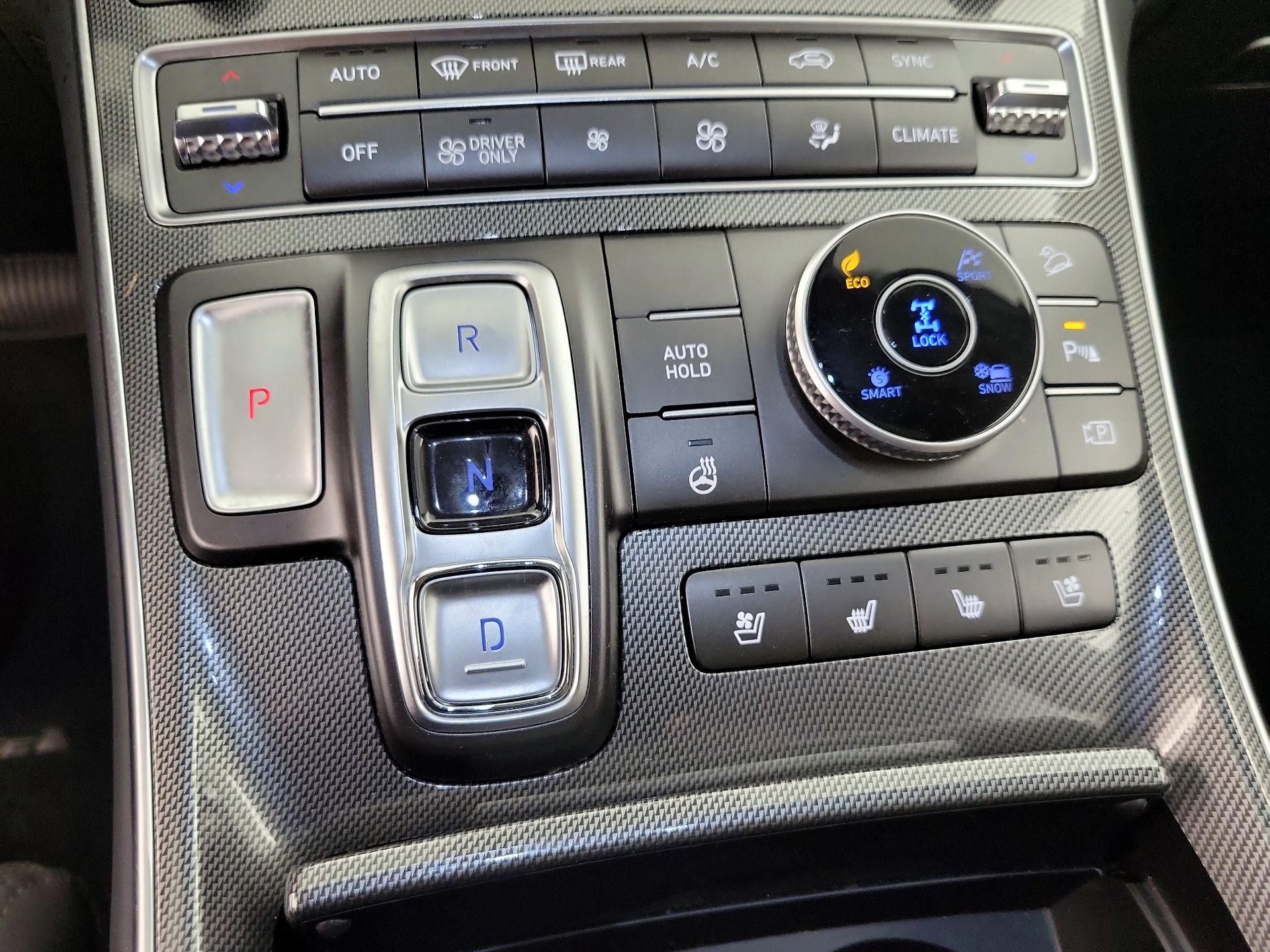 Thumbnail: 2023 Hyundai Santa Fe - 18