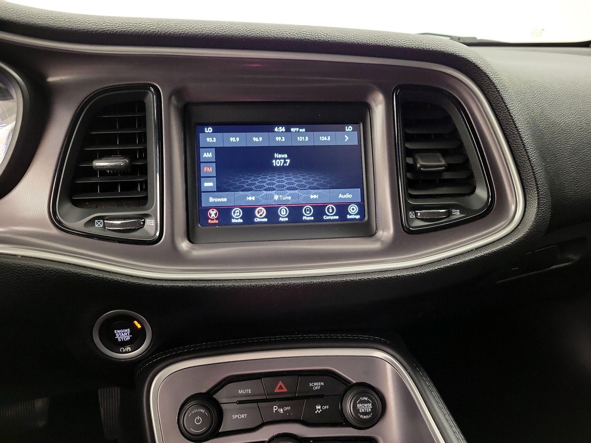 Thumbnail: 2022 Dodge Challenger - 15