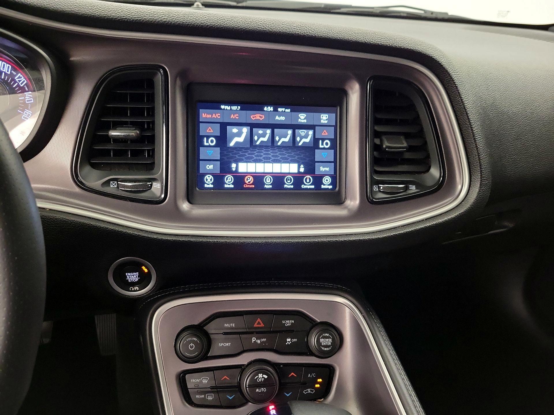 Thumbnail: 2022 Dodge Challenger - 16