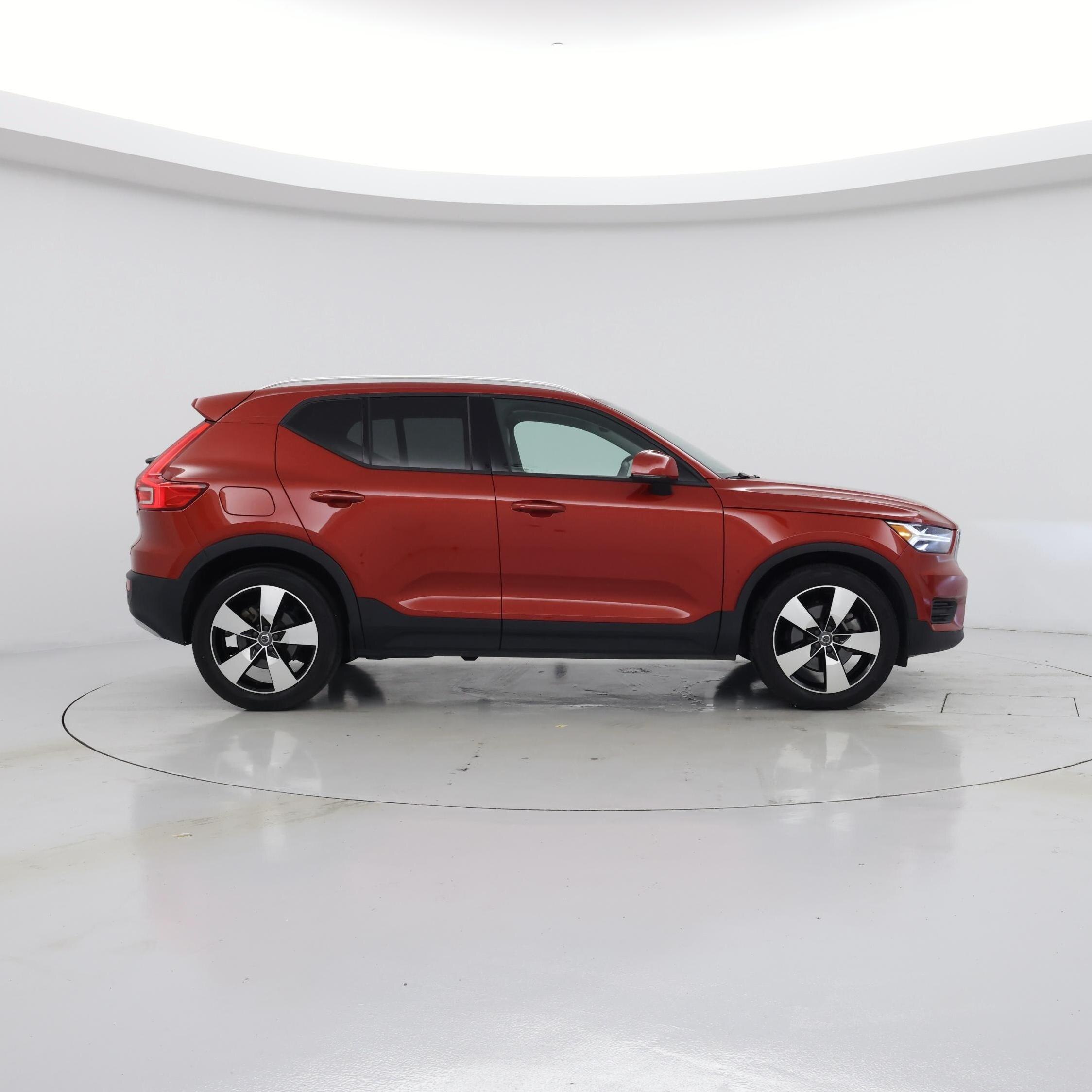 Thumbnail: 2020 Volvo XC40 - 7
